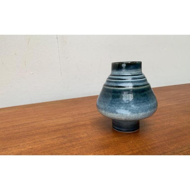 Mid-Century moderno Vaso svedese di metà secolo della serie Bamboo di Olle Alberius per Rörstrand, anni '60 in vendita