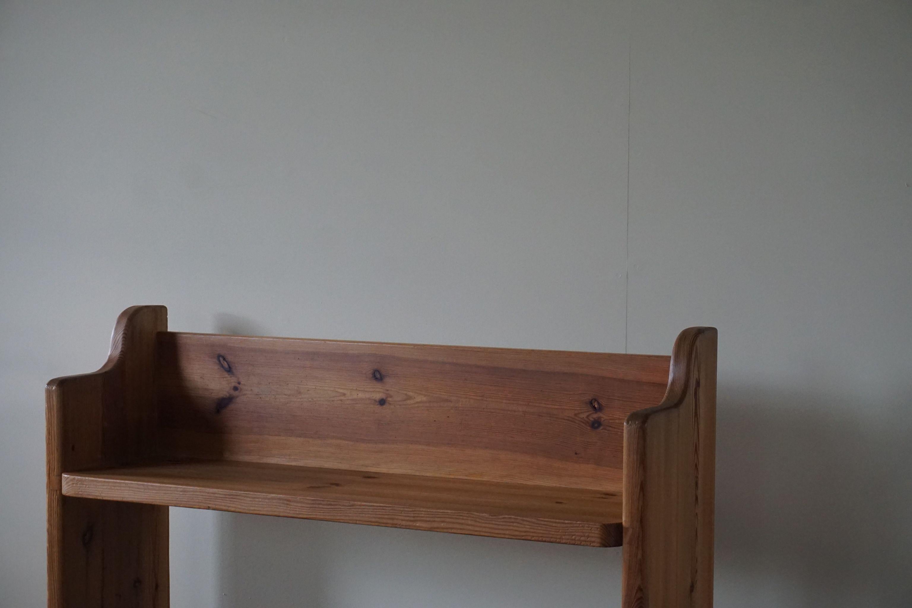 Mid Century Swedish Bench in Solid Pine, in Style of Axel Einar Hjorth, 1950s In Good Condition In Odense, DK