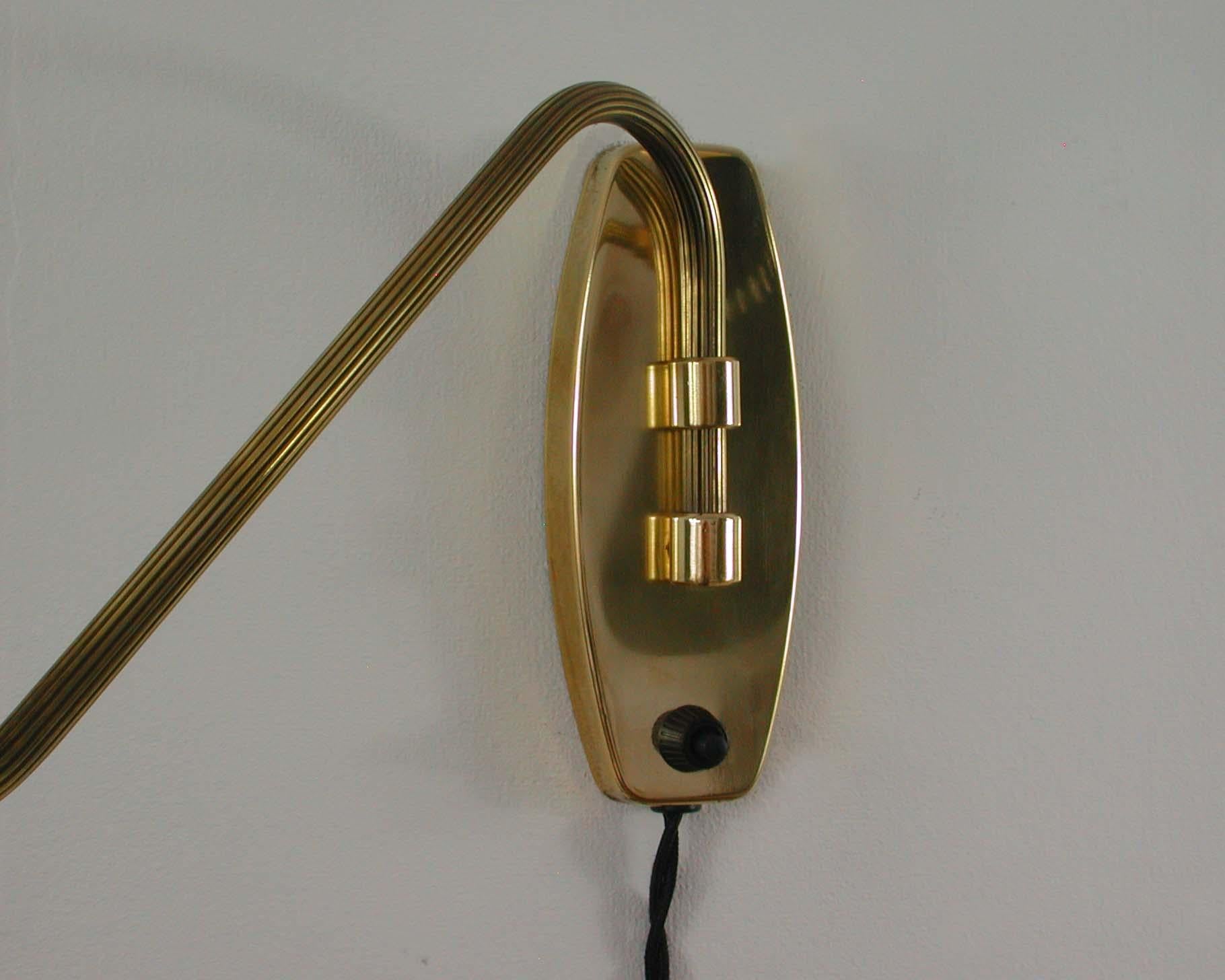 Midcentury Swedish Black and Brass Articulating Wall Light Sconce, 1950s 2