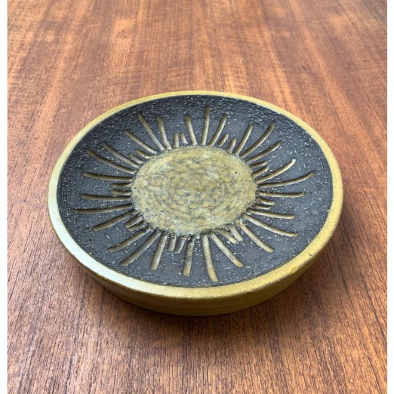 Ceramic Mid-Century Swedish Brutalist Bowl by Mari Simmulson for Upsala Ekeby, 1960s For Sale