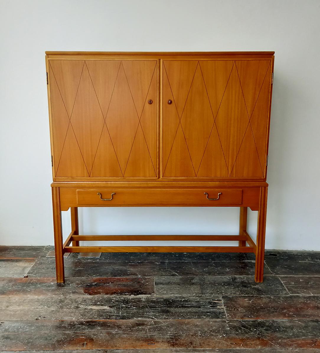 Mid-Century Swedish Cabinet by Carl-Axel Acking for Nordiska Kompaniet, 1953  In Good Condition For Sale In Saint Leonards-on-sea, England