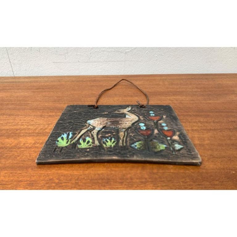 20ième siècle Plaque murale suédoise du milieu du siècle dernier à motif de cerfs par Eivor Lang, années 1960 en vente