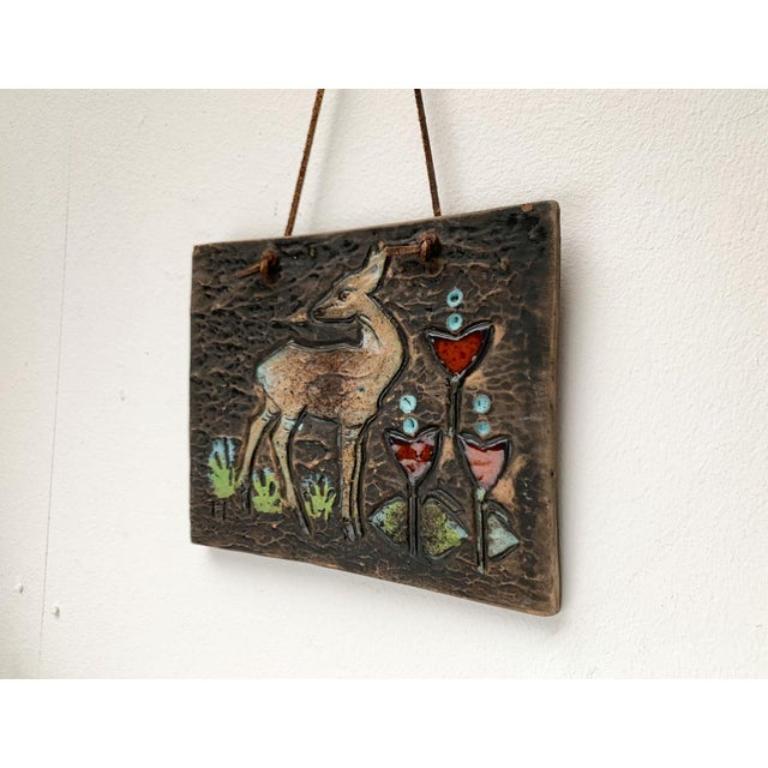 Plaque murale suédoise du milieu du siècle dernier à motif de cerfs par Eivor Lang, années 1960 en vente 2