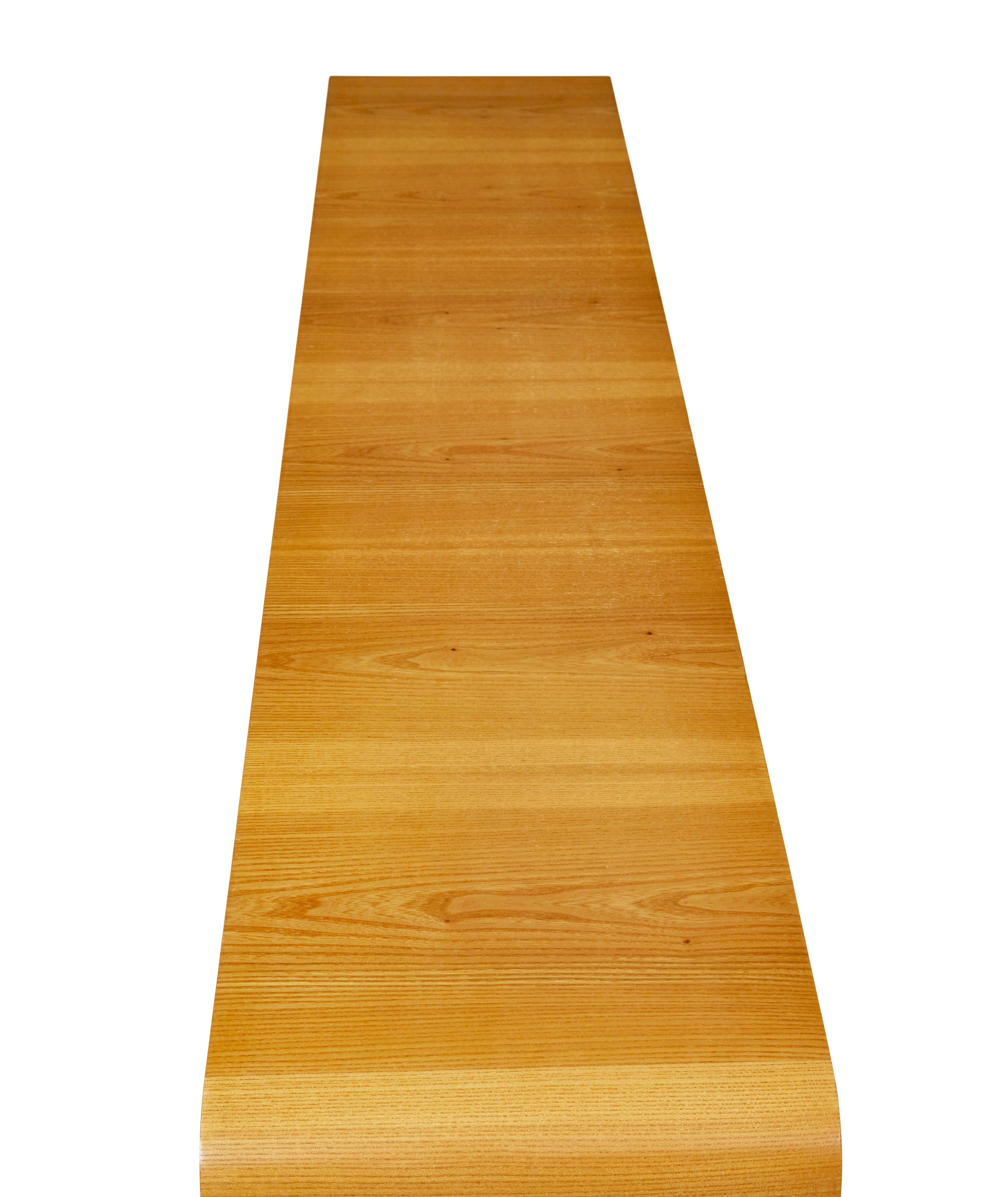 Schwedisches Sideboard aus Ulme und Wurzelholz aus der Mitte des Jahrhunderts im Angebot 1