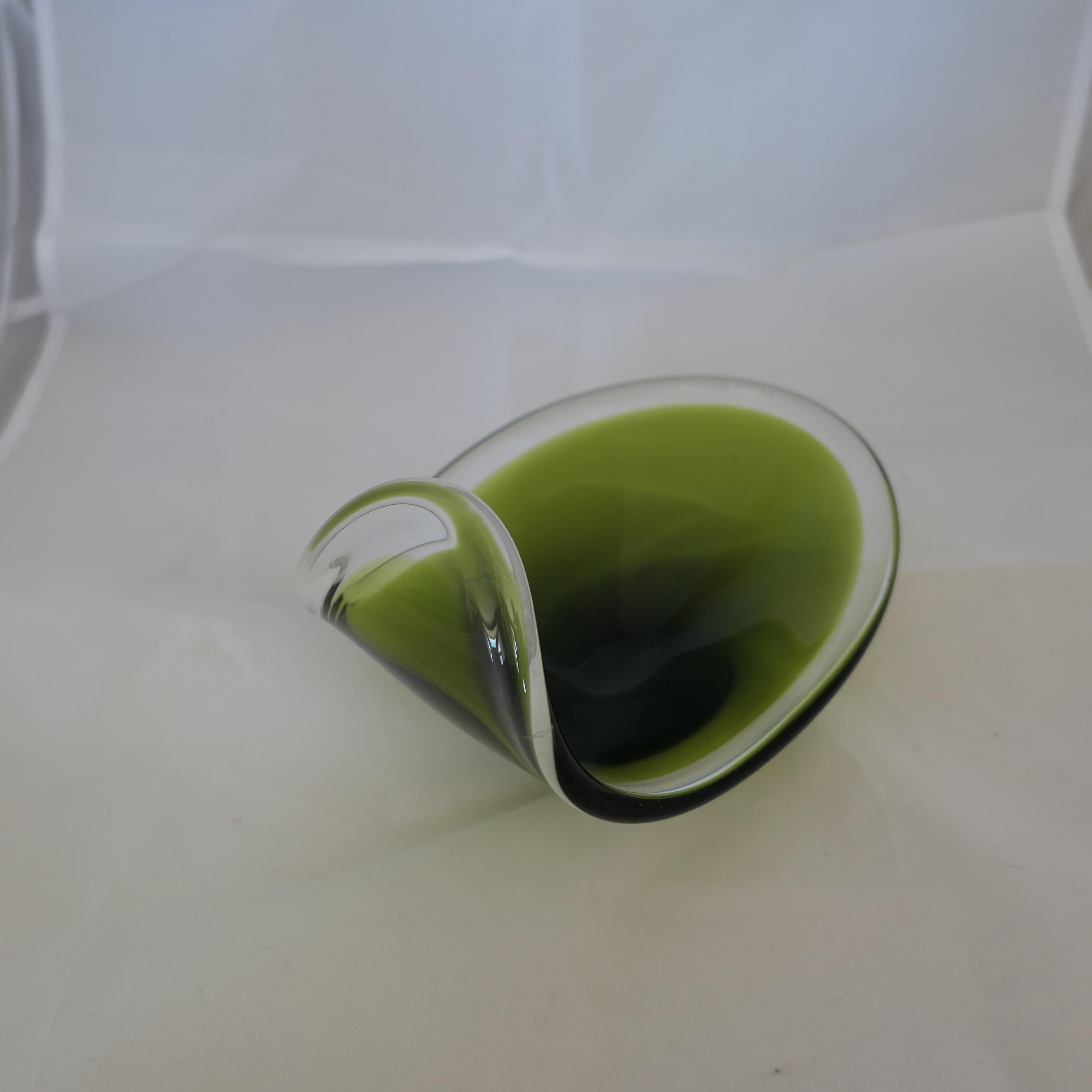 Mid-20th Century Mid Century Swedish Flygsfors Art Glass Bowl by Paul Kedelv. For Sale