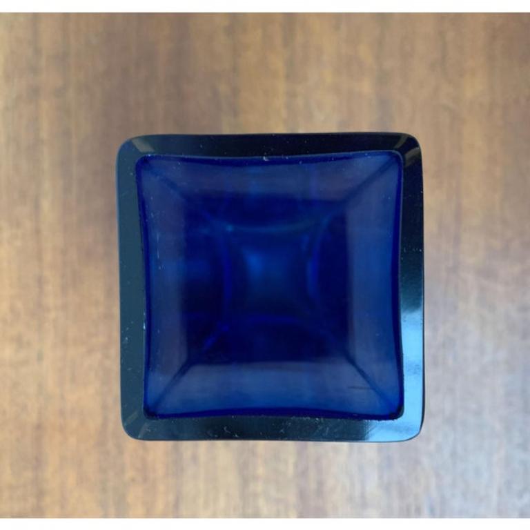 Vaso svedese a blocchi di vetro di metà secolo di Aseda Sweden, anni '60 in vendita 5