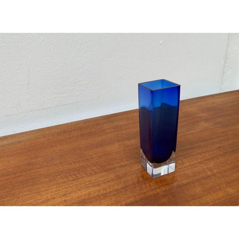 Mid-Century moderno Vaso svedese a blocchi di vetro di metà secolo di Aseda Sweden, anni '60 in vendita