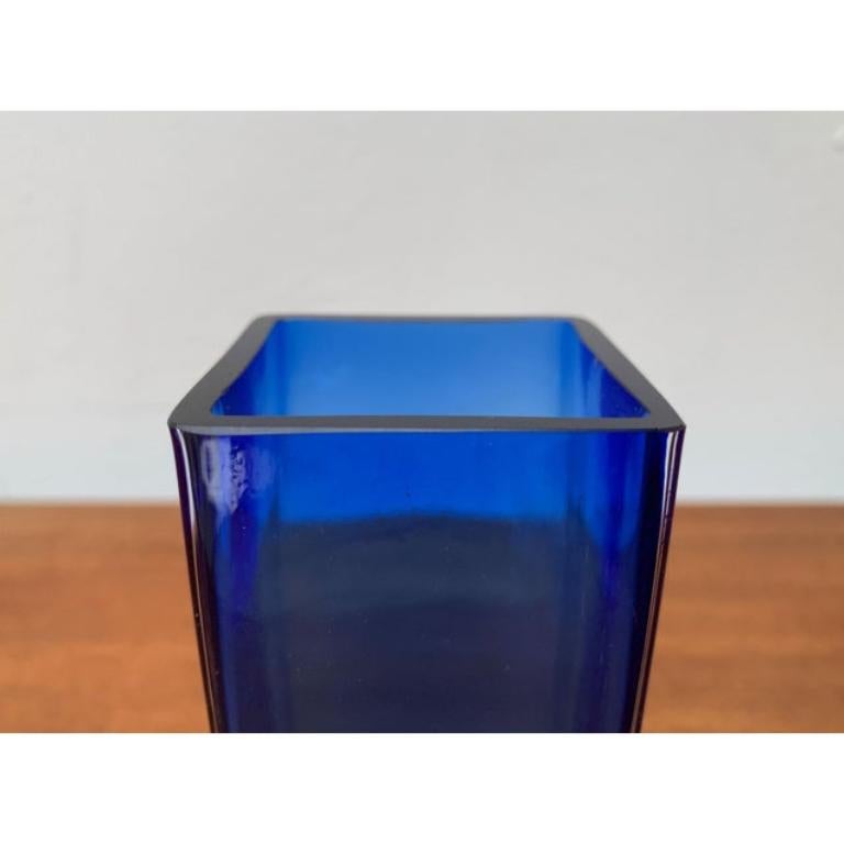 Vaso svedese a blocchi di vetro di metà secolo di Aseda Sweden, anni '60 in vendita 2