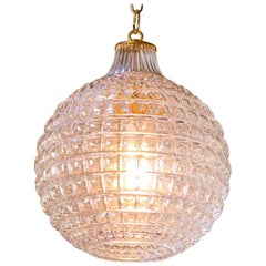 Suspension en verre pressé suédois Mid-century