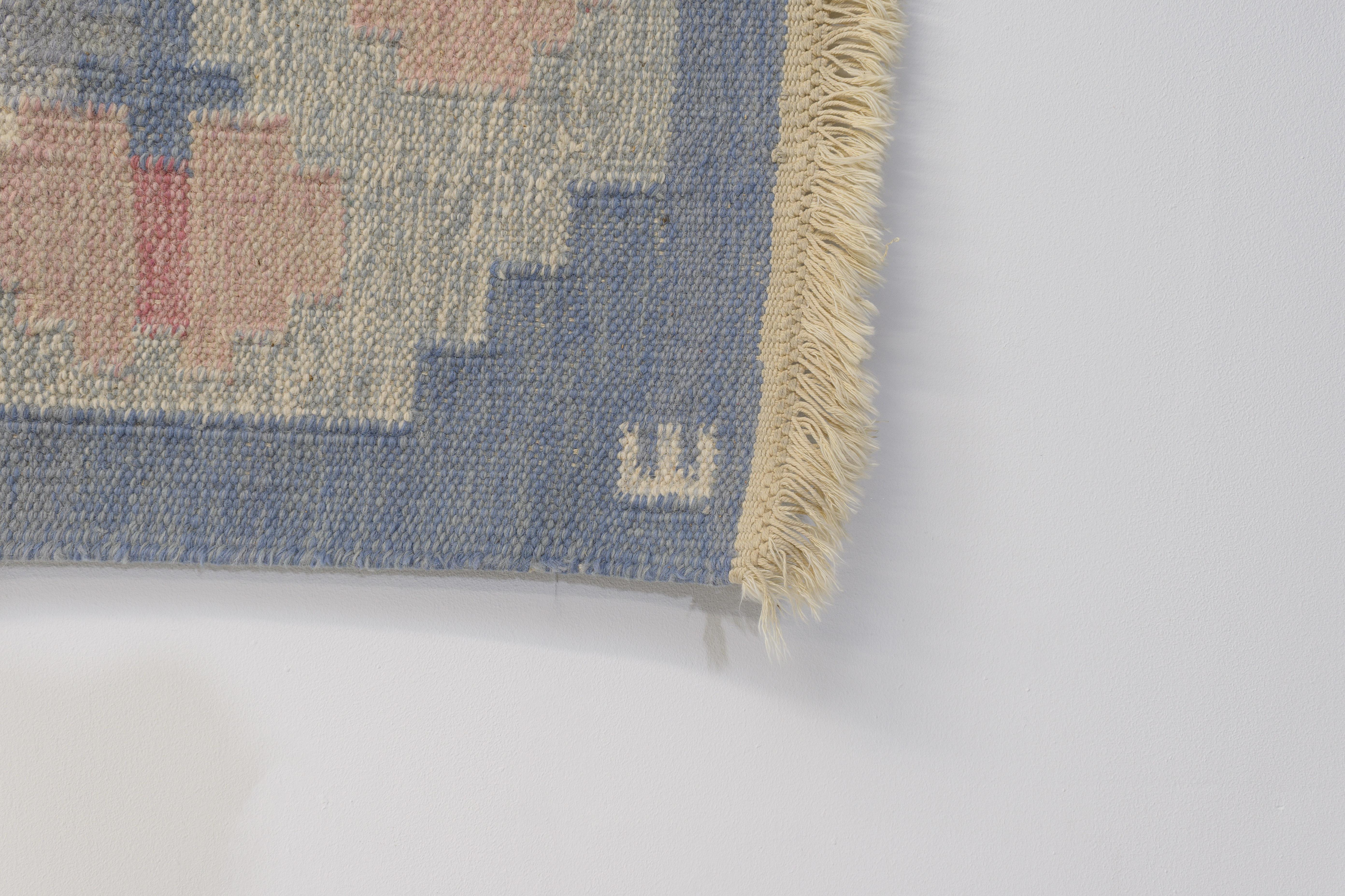 Mid-Century Modern Mid-Century Swedish Kilim in tones of Blue and Cream Signed E For Sale