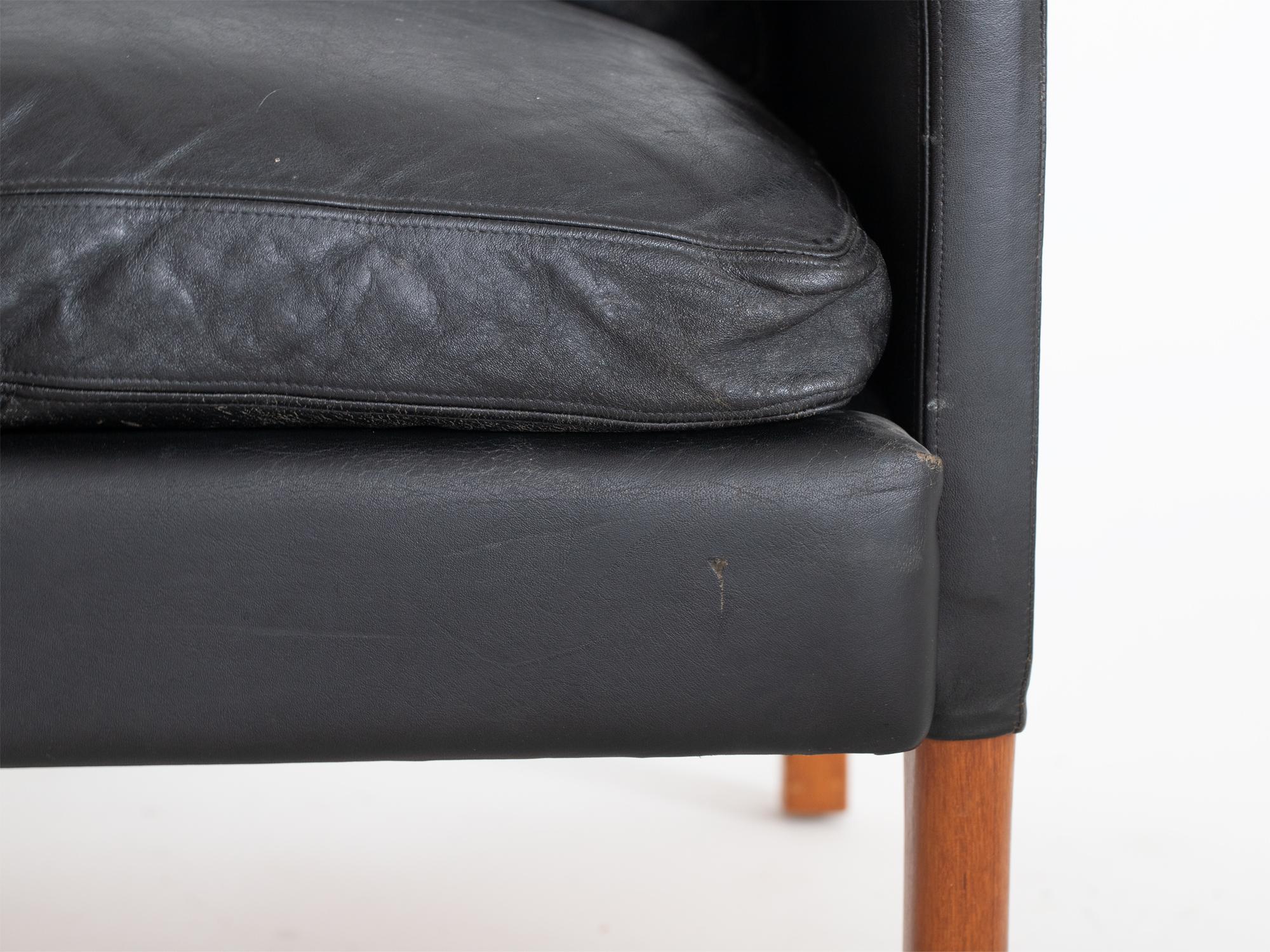 Mid-Century Swedish Leather Armchair by Mio For Sale 2