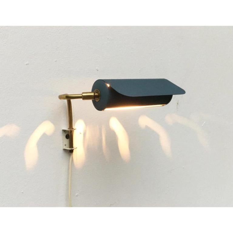XX secolo Lampada da parete minimalista svedese di metà secolo, anni '60 in vendita