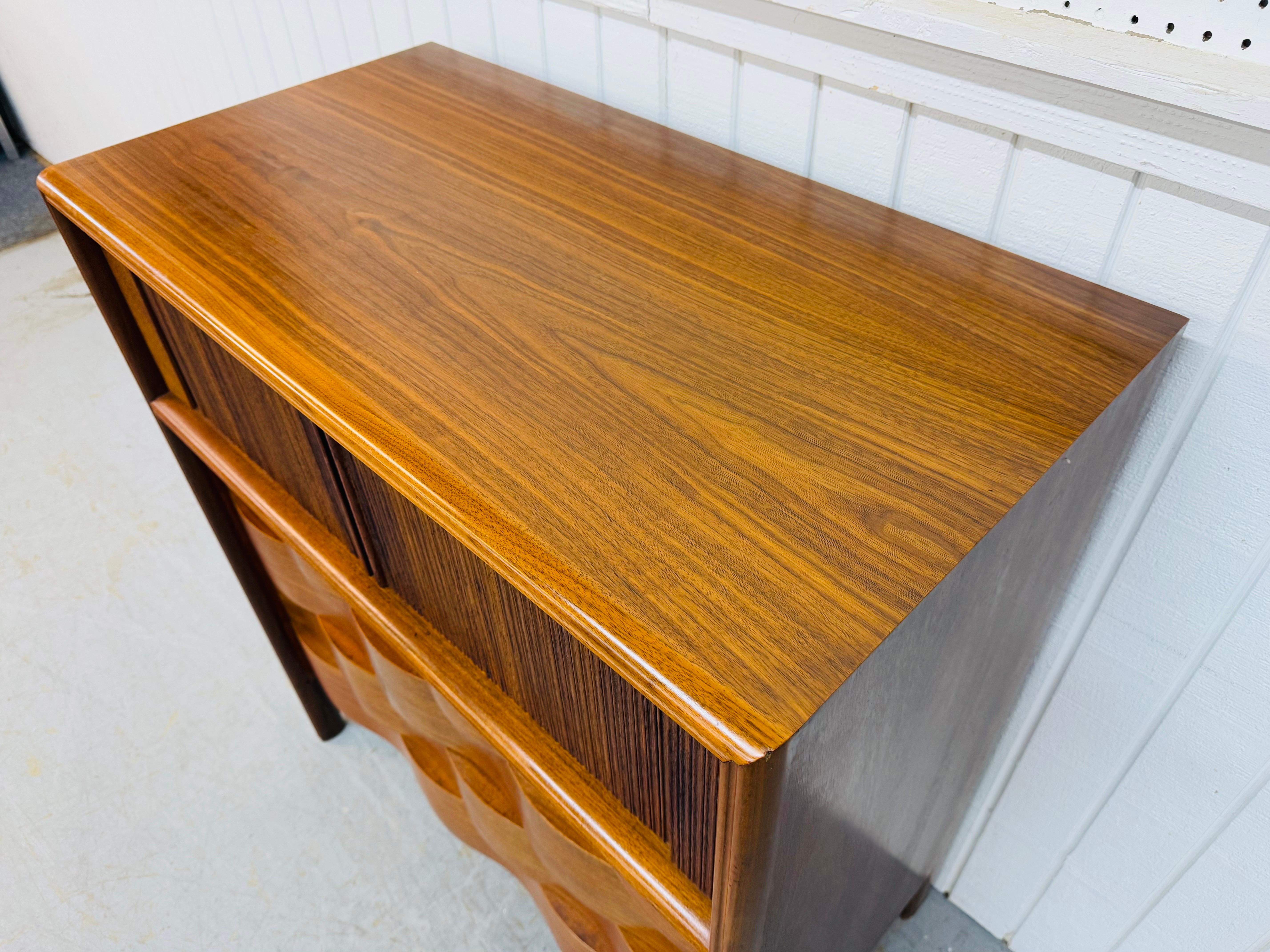 Mid-Century Swedish Modern Edmond Spence Wave Walnut 4-Piece Bedroom Set For Sale 4