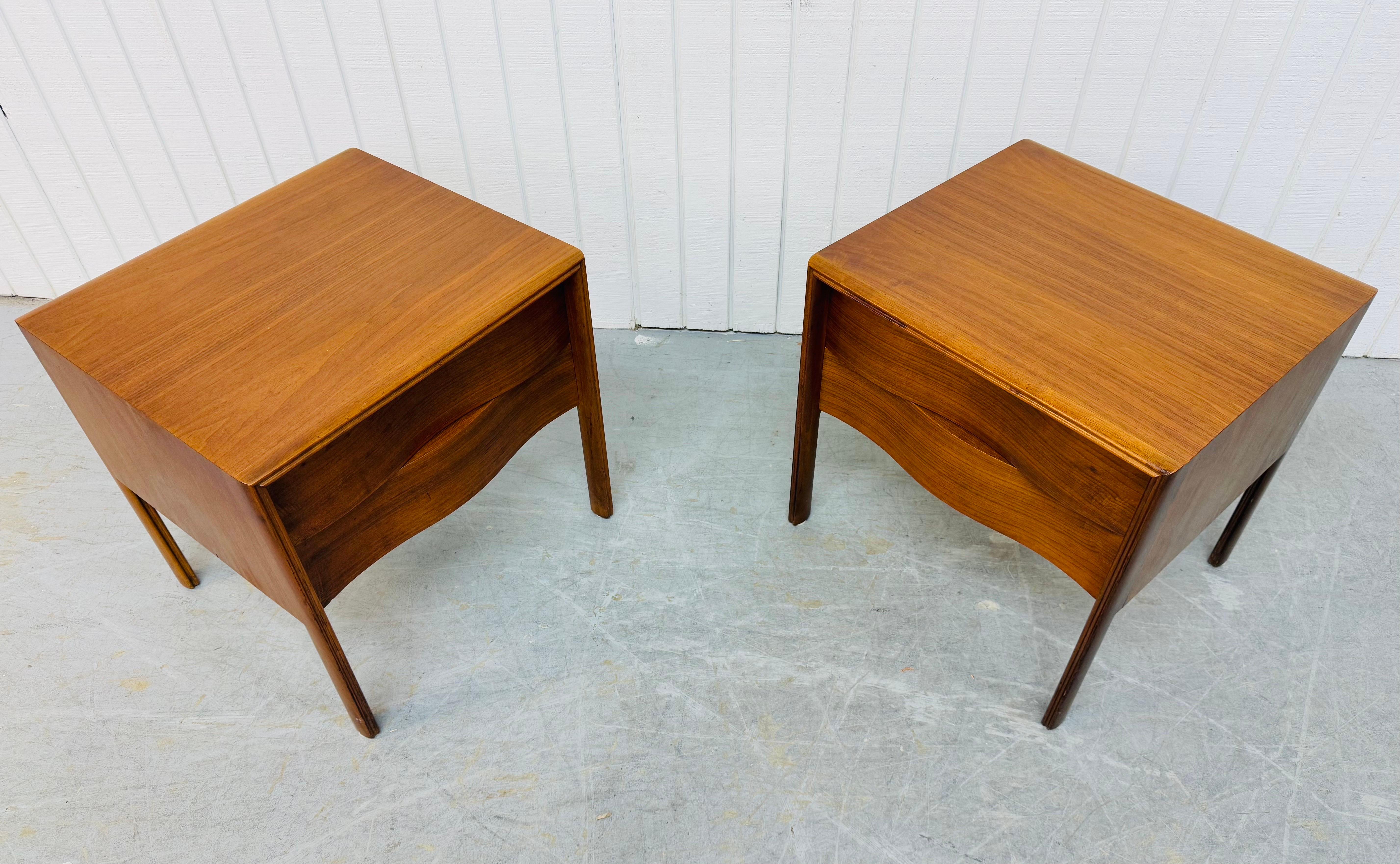 Wood Mid-Century Swedish Modern Edmond Spence Wave Walnut Nightstands - Set of 2 For Sale