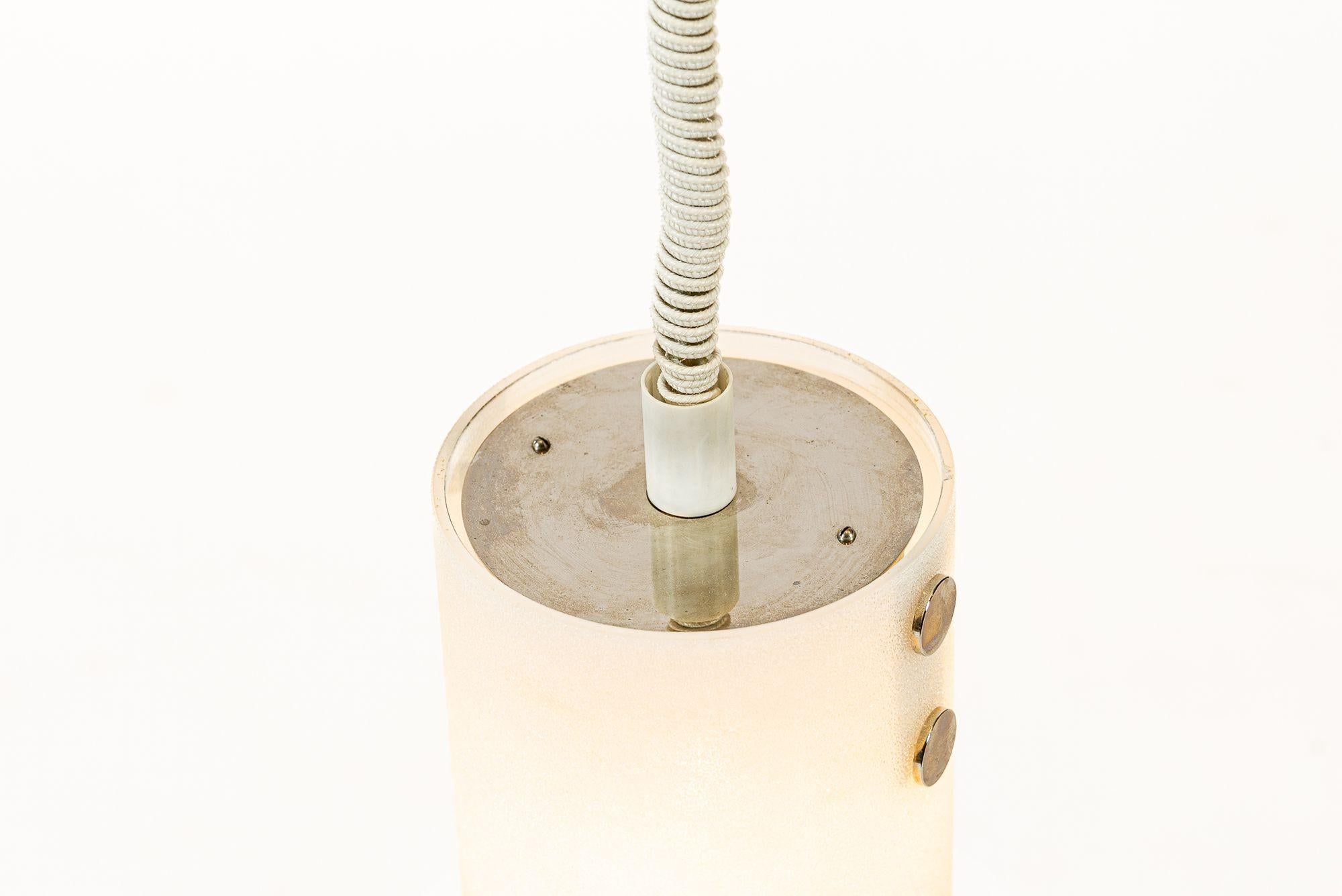 Schwedische moderne Glas-Pendelleuchte von Orrefors, Mid-Century Modern im Angebot 6