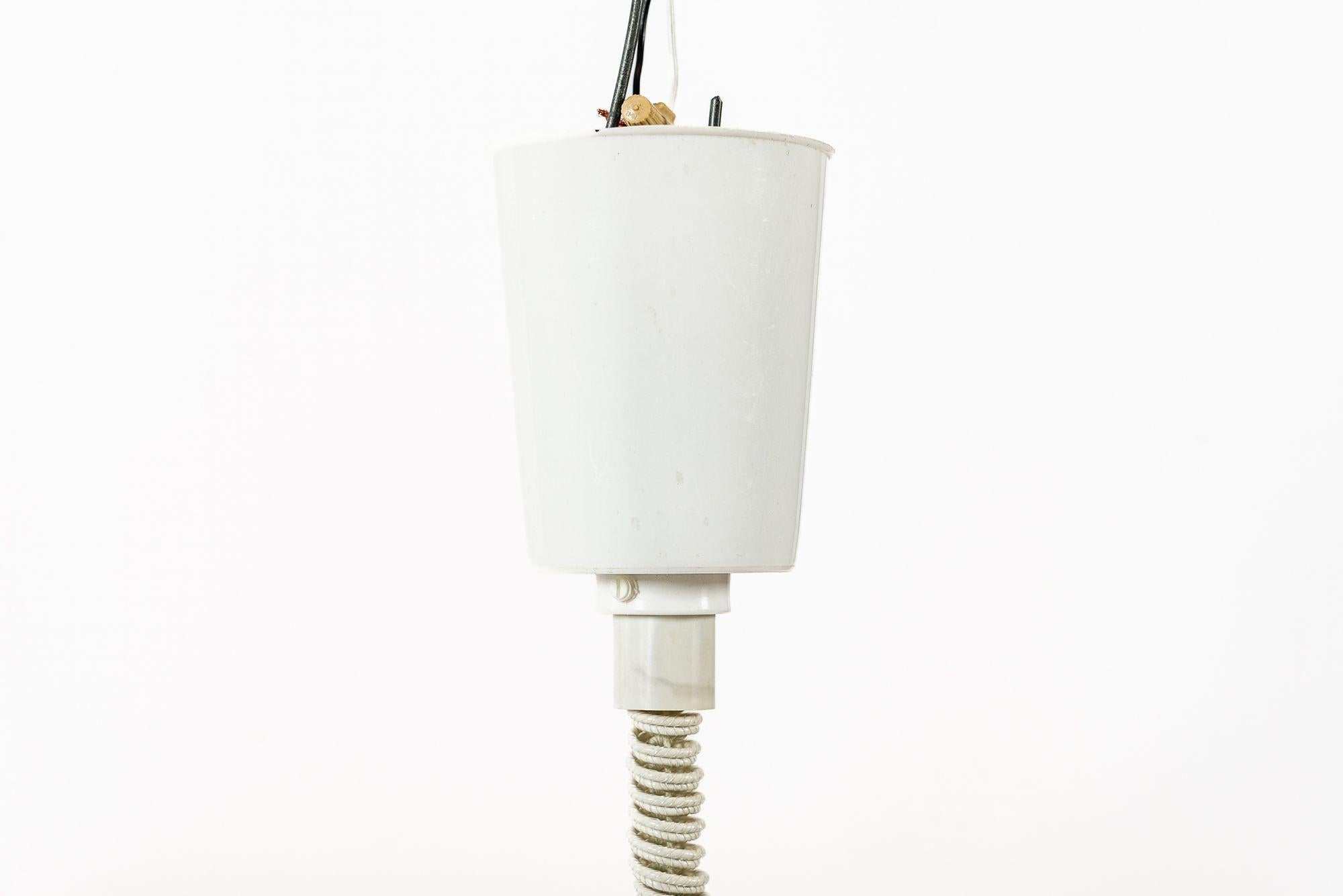 Mid Century Swedish Modern Glass Pendant Lamp by Orrefors im Angebot 2