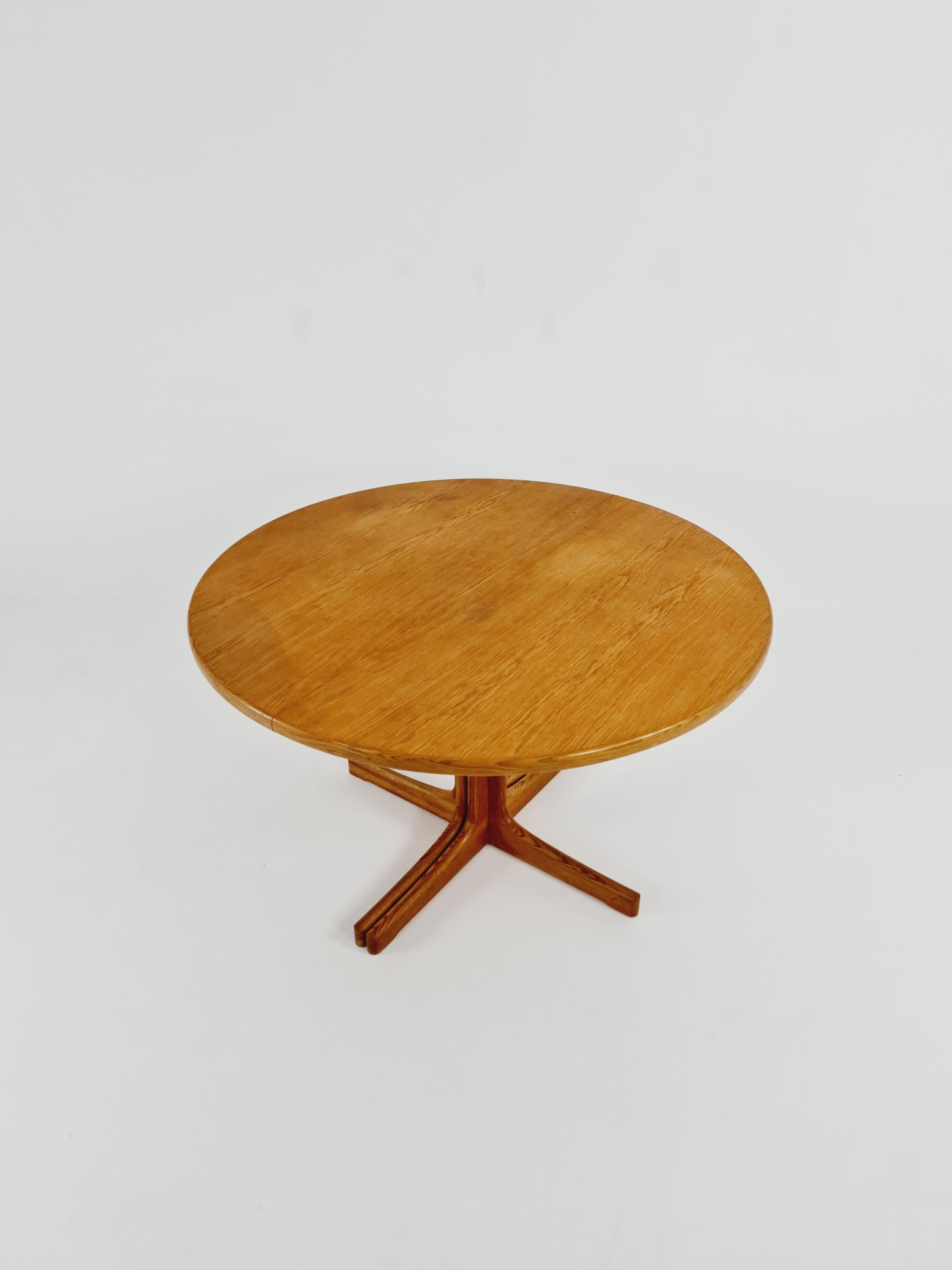 Mid century Swedish Modern Oak dining table by Karl Erik Ekselius, 1960s For Sale 1
