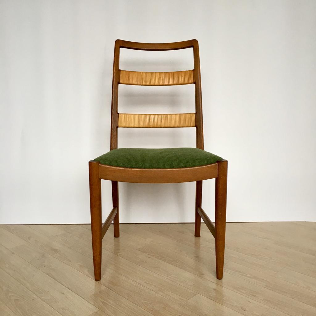 Midcentury Swedish Oak Chairs by Bertil Fridhagen for Bodafors, Set of 4, 1961 (Skandinavische Moderne) im Angebot