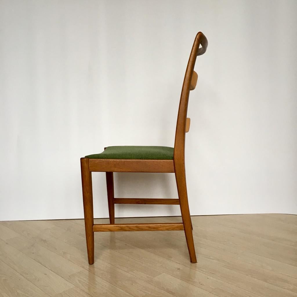 Midcentury Swedish Oak Chairs by Bertil Fridhagen for Bodafors, Set of 4, 1961 (Mitte des 20. Jahrhunderts) im Angebot