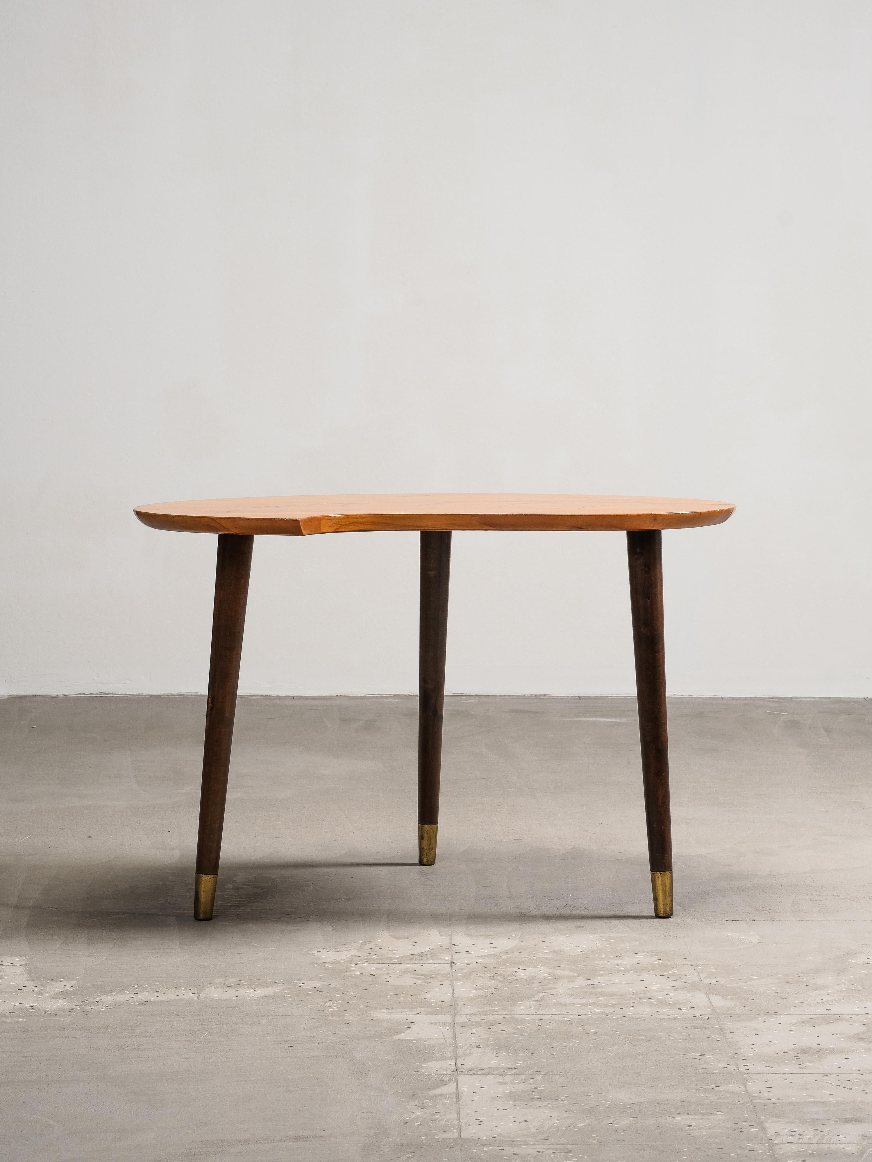 Mid-Century Swedish Organic Form Teak Coffee Table with Inlay, 1950s For Sale 7