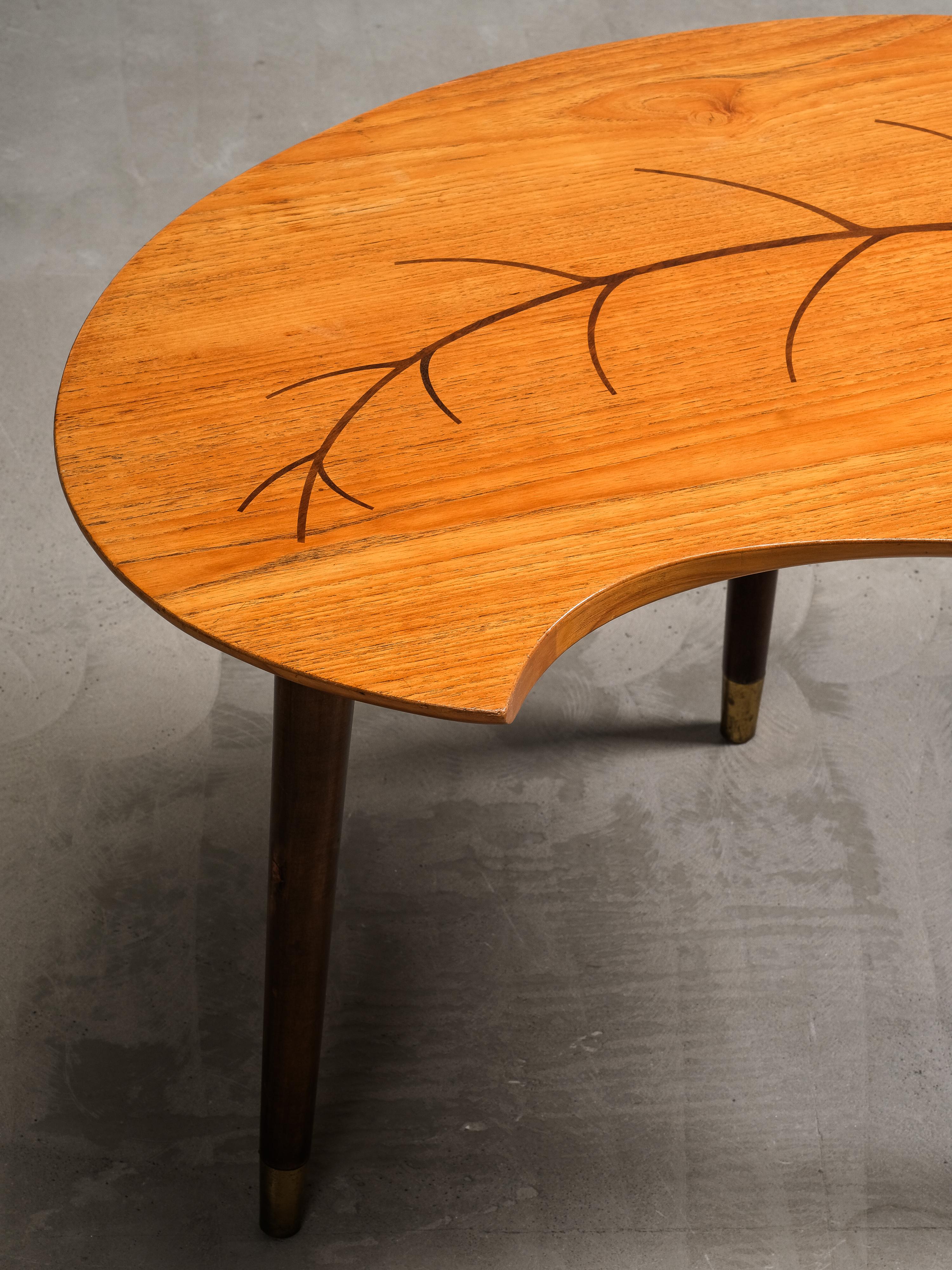 Mid-Century Swedish Organic Form Teak Coffee Table with Inlay, 1950s In Good Condition For Sale In Karis, Nyland