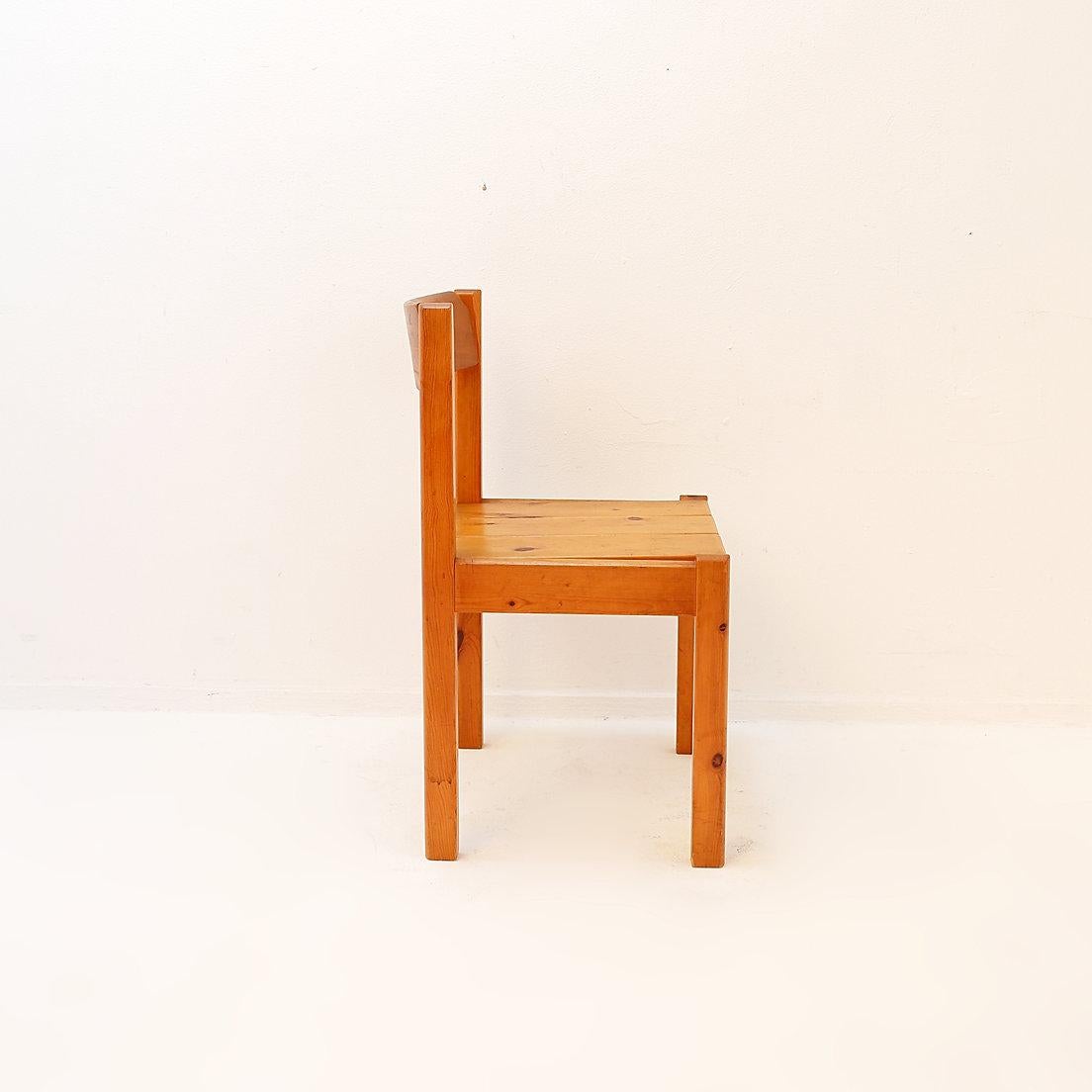 Scandinavian Modern mid-century Swedish Pine Wood dining set - 1970s - 1 table & 4 chairs For Sale
