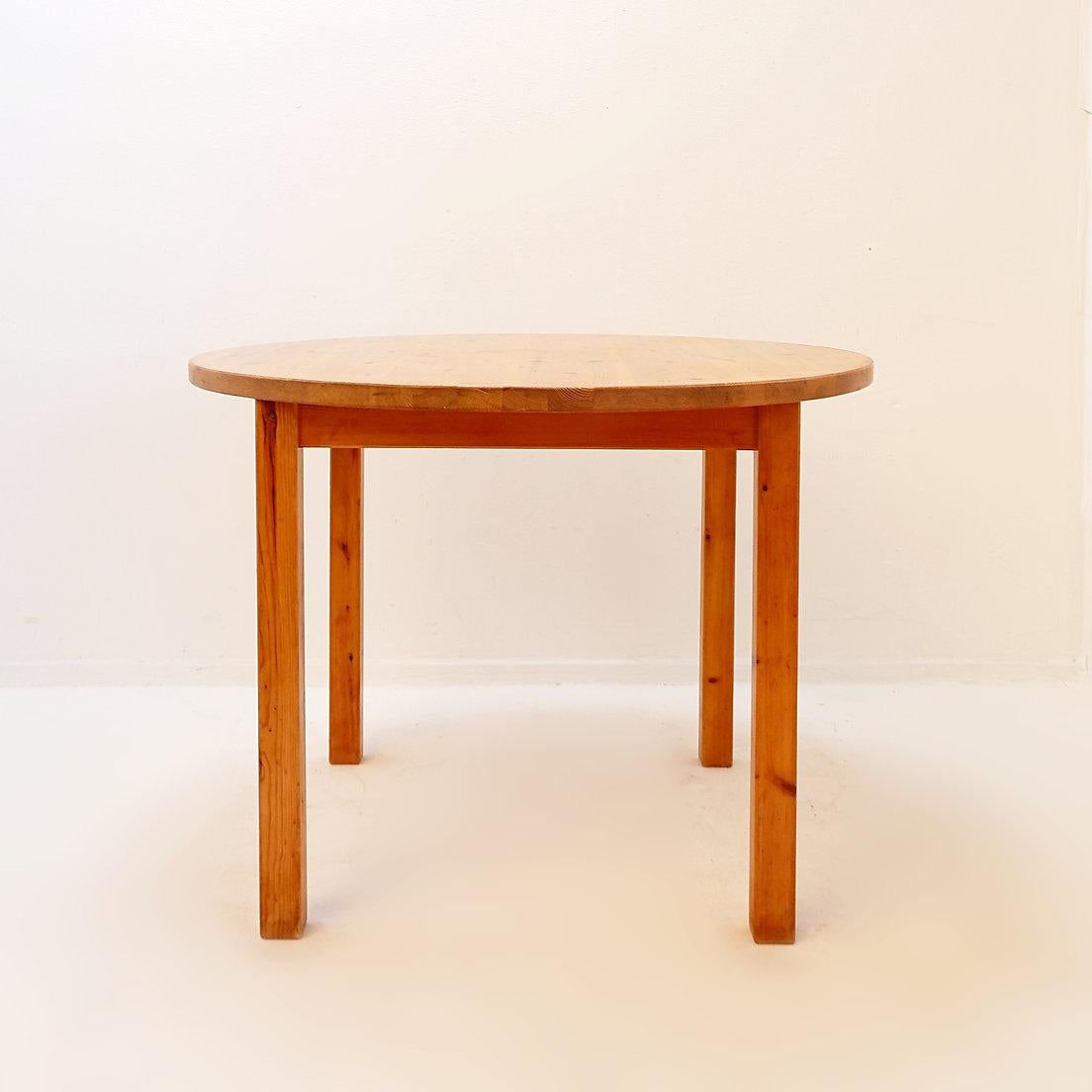 20th Century mid-century Swedish Pine Wood dining set - 1970s - 1 table & 4 chairs For Sale
