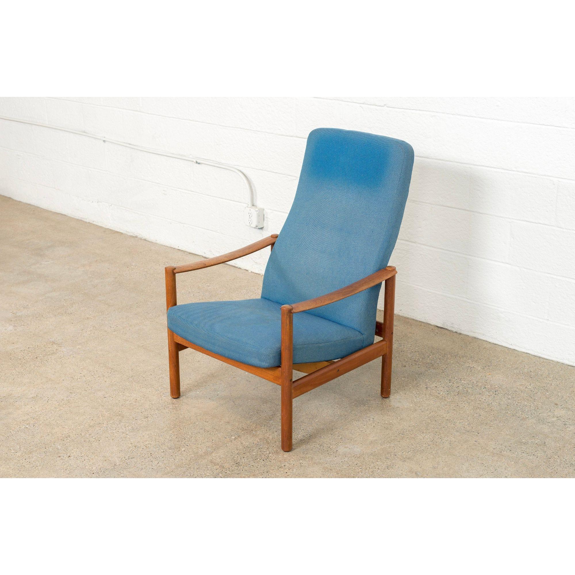 Mid Century Swedish Reclining Lounge Chair in Teak by Folke Ohlsson, circa 1960 4