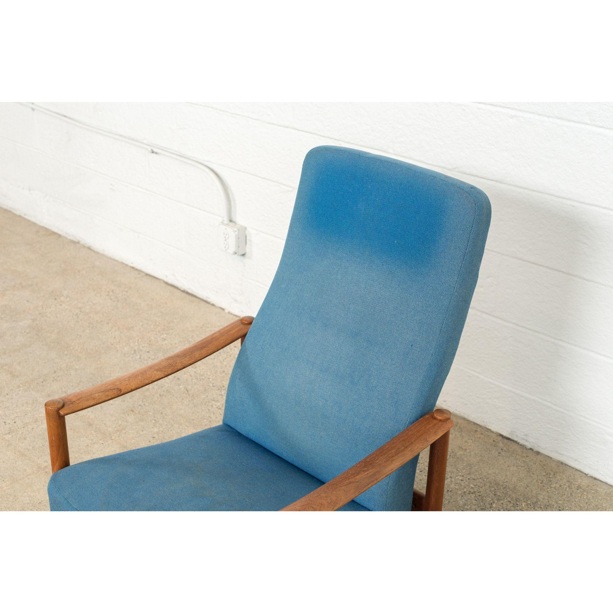 Mid Century Swedish Reclining Lounge Chair in Teak by Folke Ohlsson, circa 1960 5
