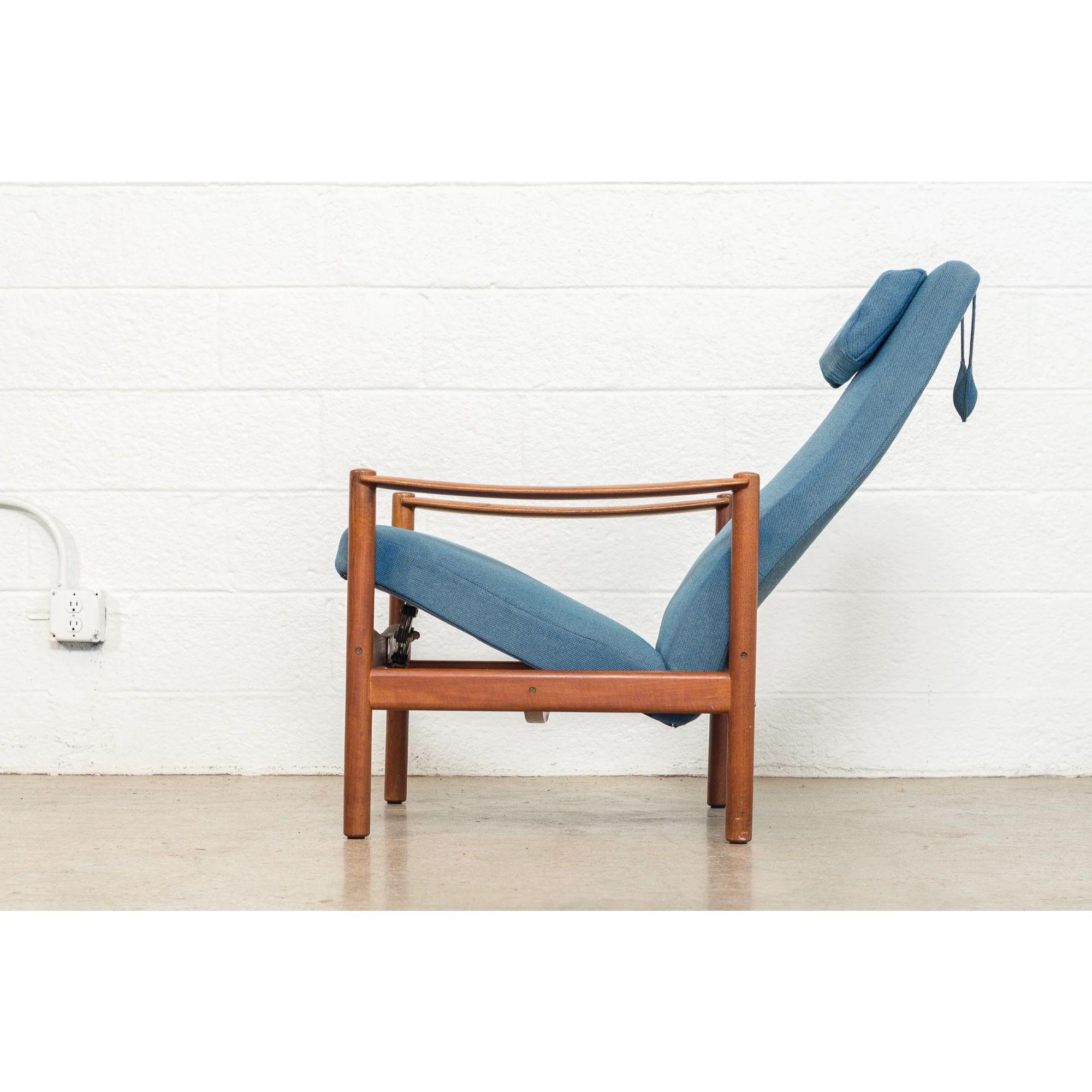 Mid Century Swedish Reclining Lounge Chair in Teak by Folke Ohlsson, circa 1960 2