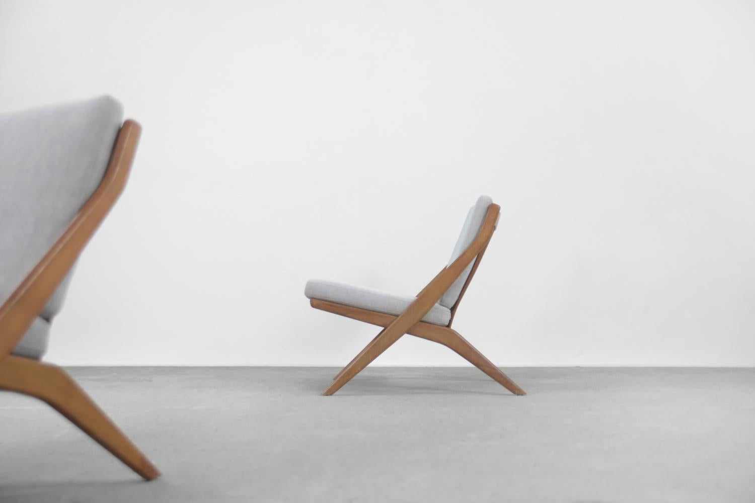 Pair of Mid-Century Modern Swedish Scissor Chairs by Folke Ohlsson for Bodafors For Sale 4