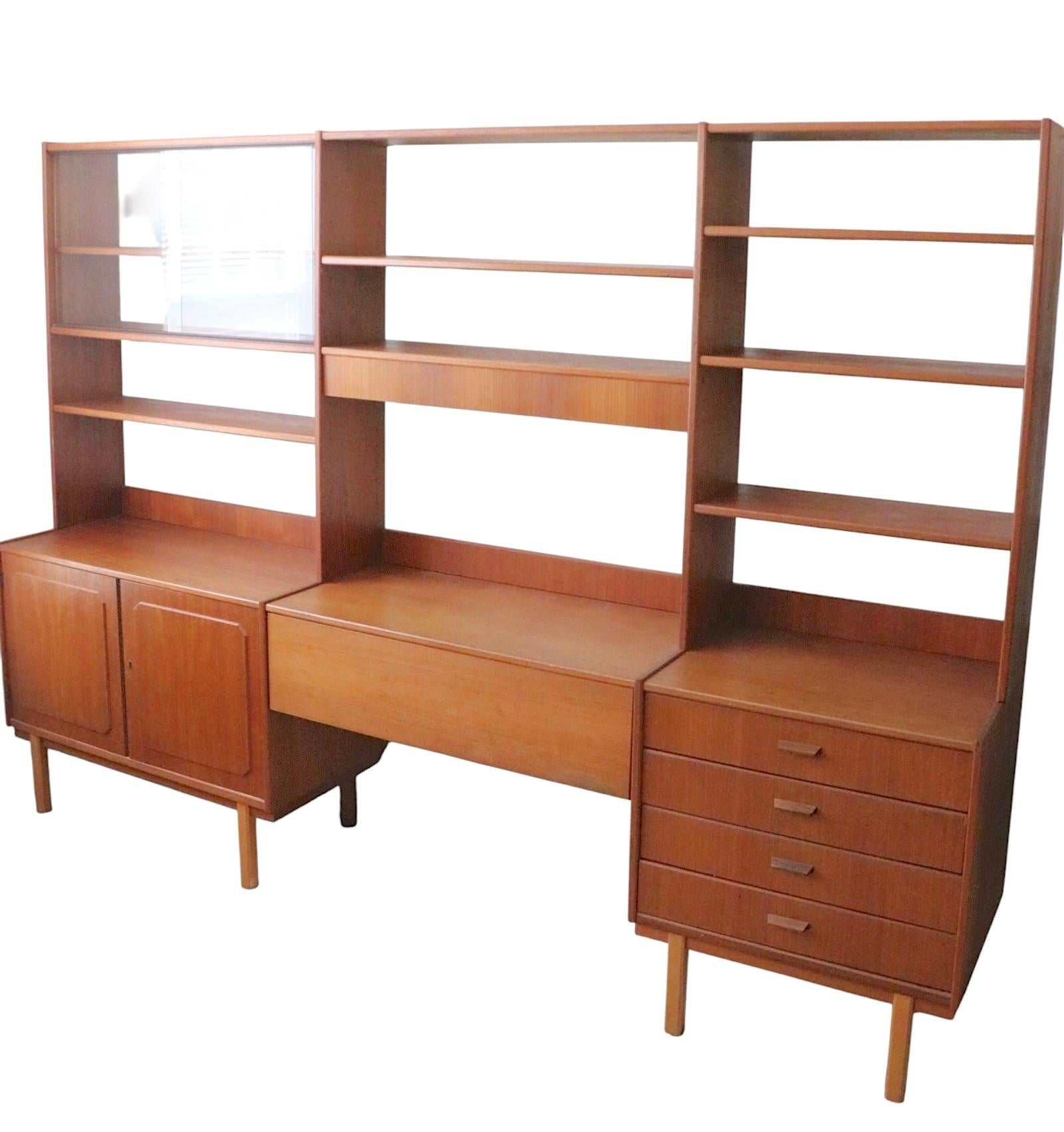Scandinavo moderno Scaffale svedese di metà secolo di Bertil Fridhagen per Bodafors 1950/60 in vendita