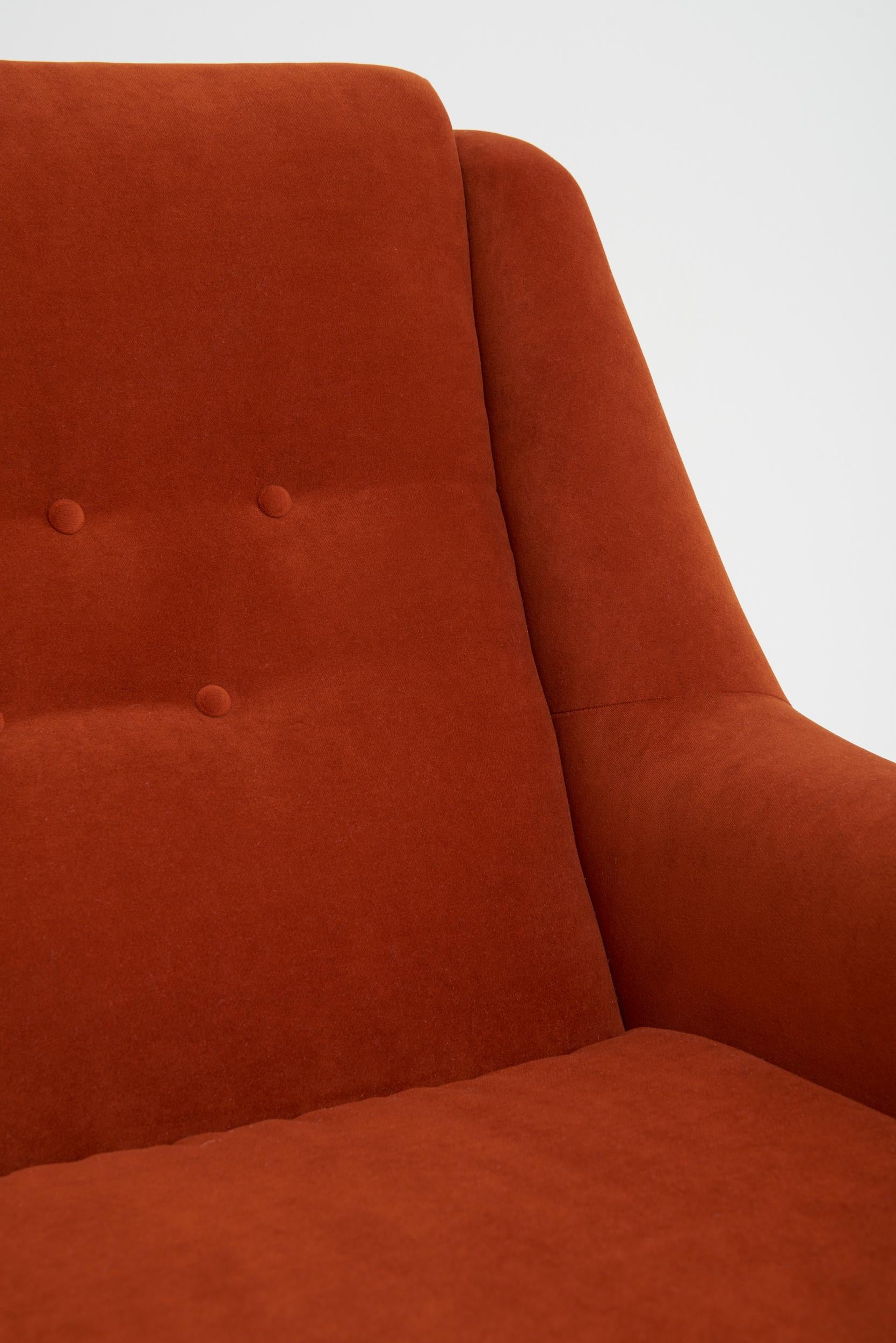 Schwedisches Sofa aus der Mitte des Jahrhunderts im Angebot 5