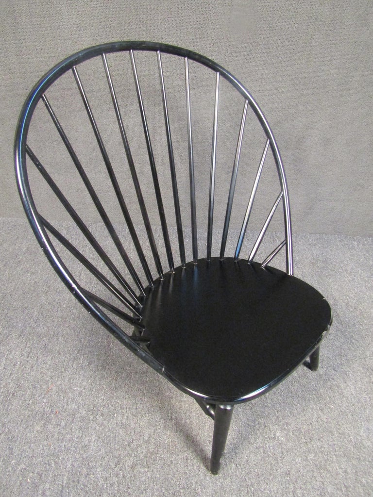 Mid-Century Swedish Spindle Back Peacock Chair In Good Condition For Sale In Brooklyn, NY