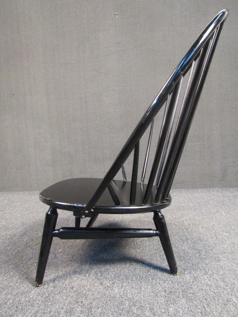 20th Century Mid-Century Swedish Spindle Back Peacock Chair For Sale