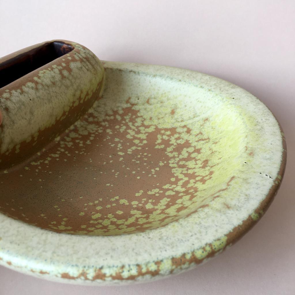 Midcentury Swedish Stoneware Shell Ashtray by Gunnar Nylund for Rorstrand For Sale 4