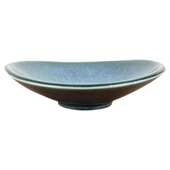 Ciotola in Studio Pottery svedese di metà secolo di Gustavsberg, anni '60