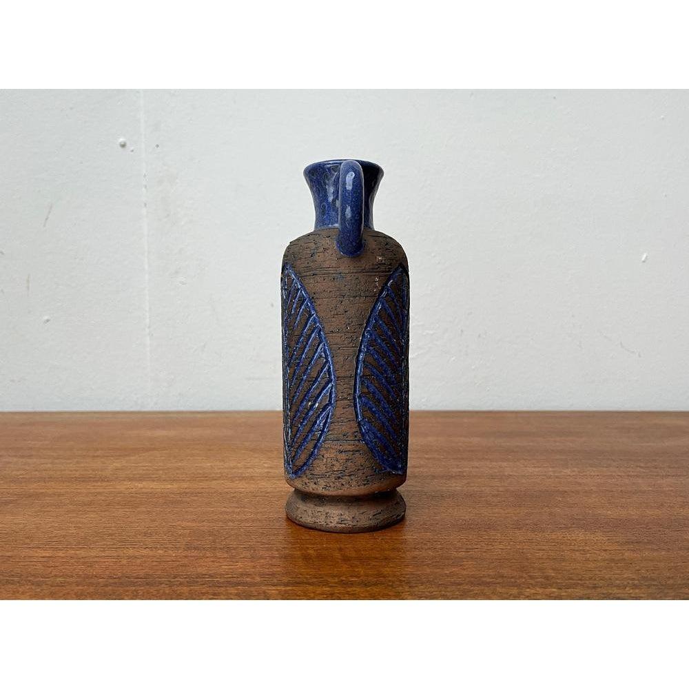Vaso a caraffa di Studio Pottery svedese di metà secolo di Laholm, anni '60 in vendita 1