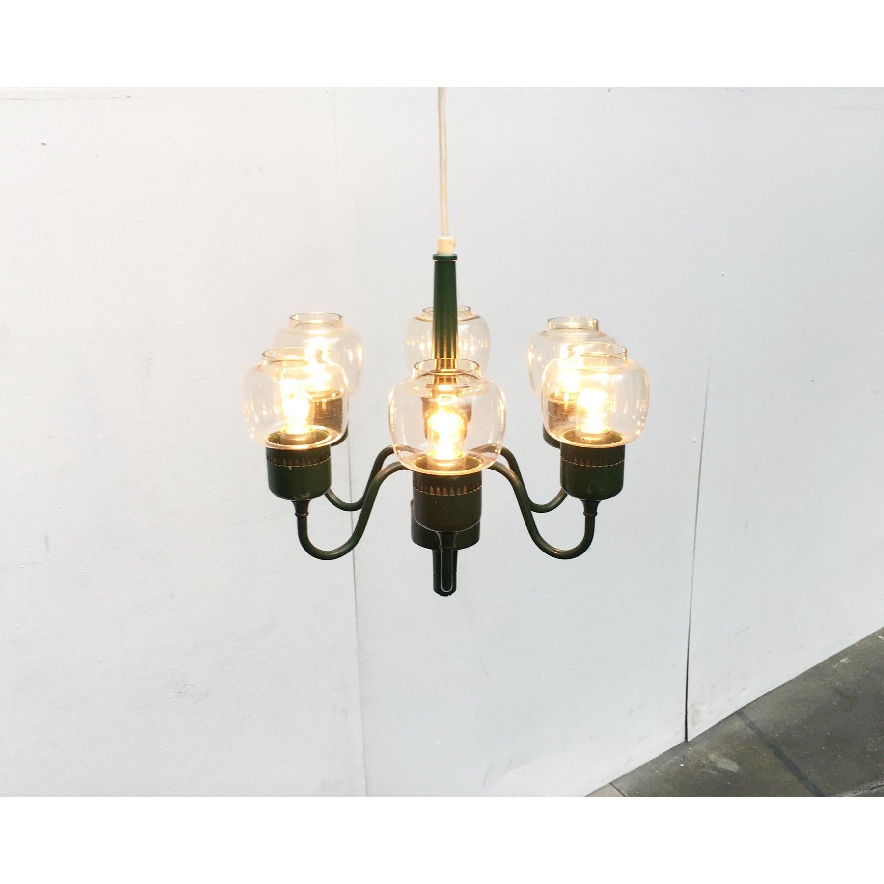 Metallo Lampadario T526 svedese di metà secolo di Hans-Agne Jakobsson in vendita
