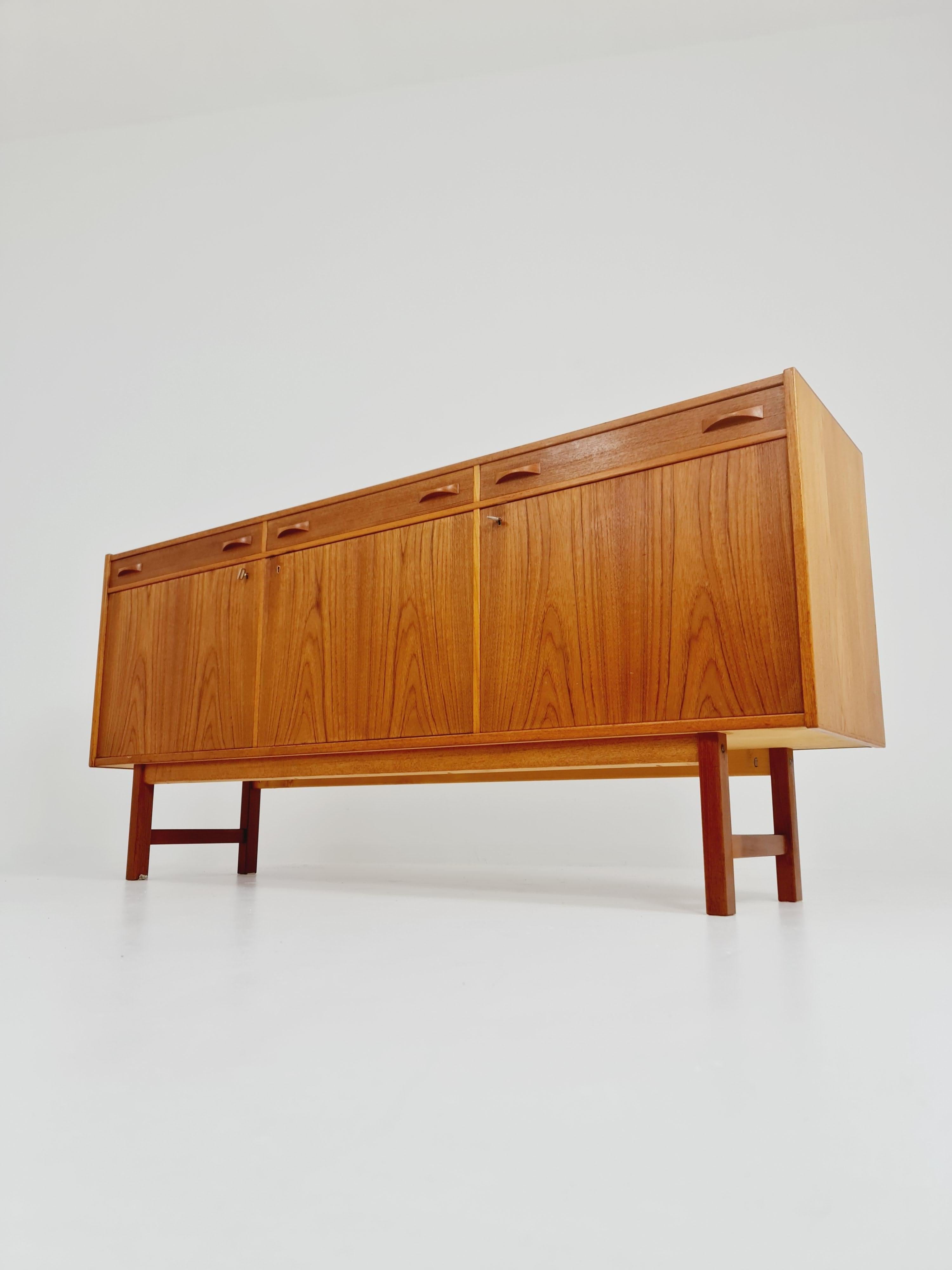 Mid century Swedish Teak Sideboard by Tage Olofsson for Ulferts, 1960s For Sale 5