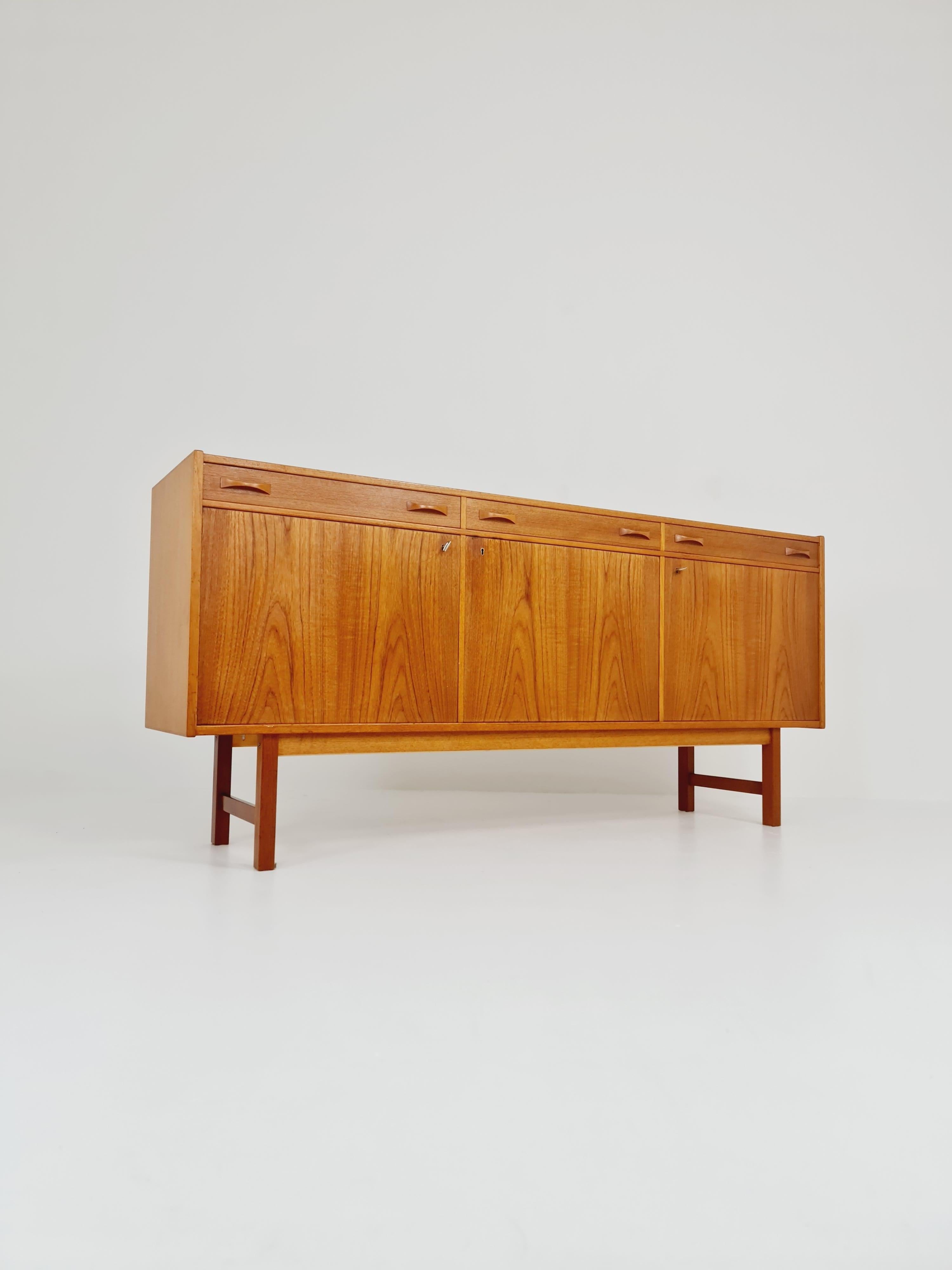 Mid century Swedish Teak Sideboard by Tage Olofsson for Ulferts, 1960s For Sale 3
