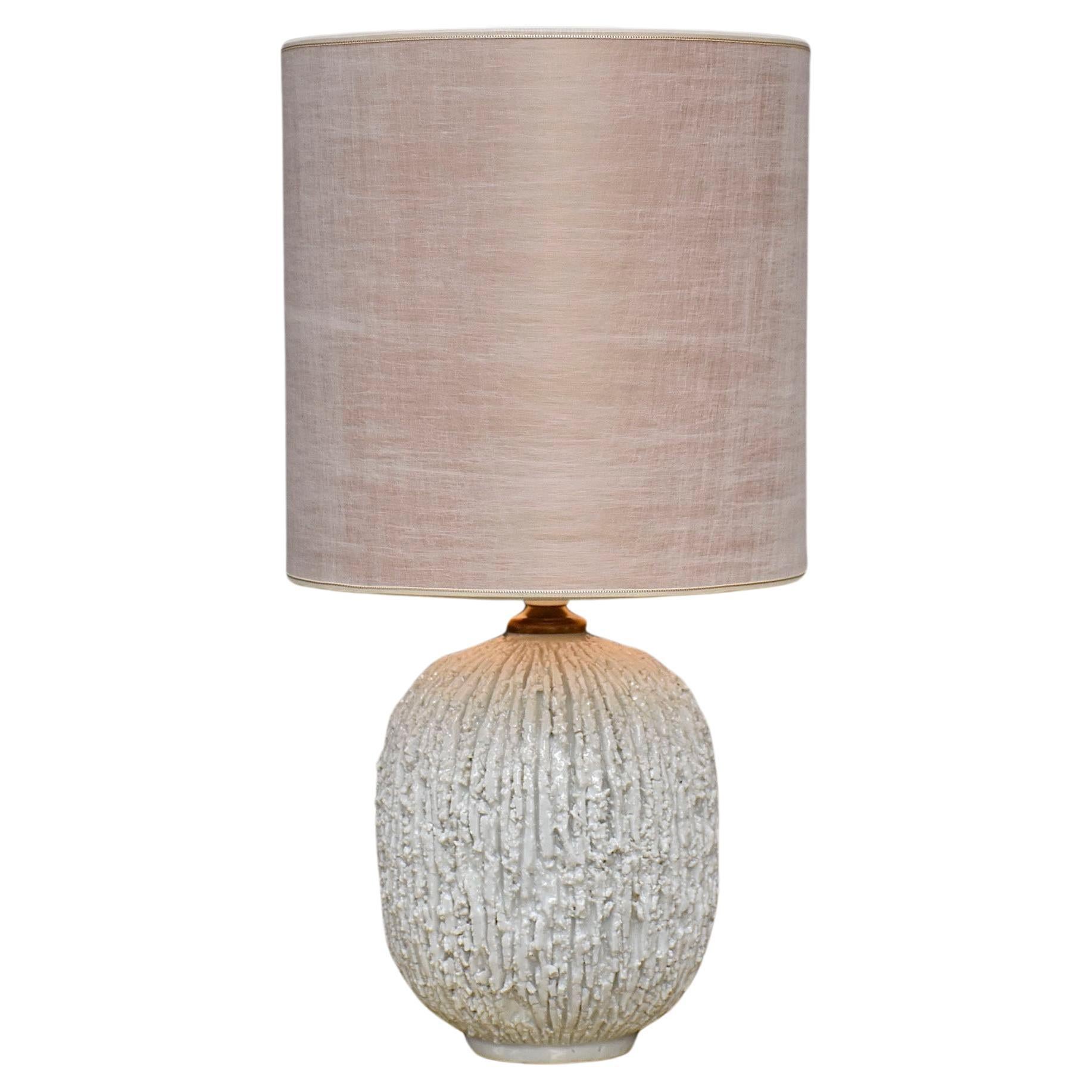 Mid-century Swedish white ceramic glazed table lamp 'Chamotte' by Gunnar Nylund