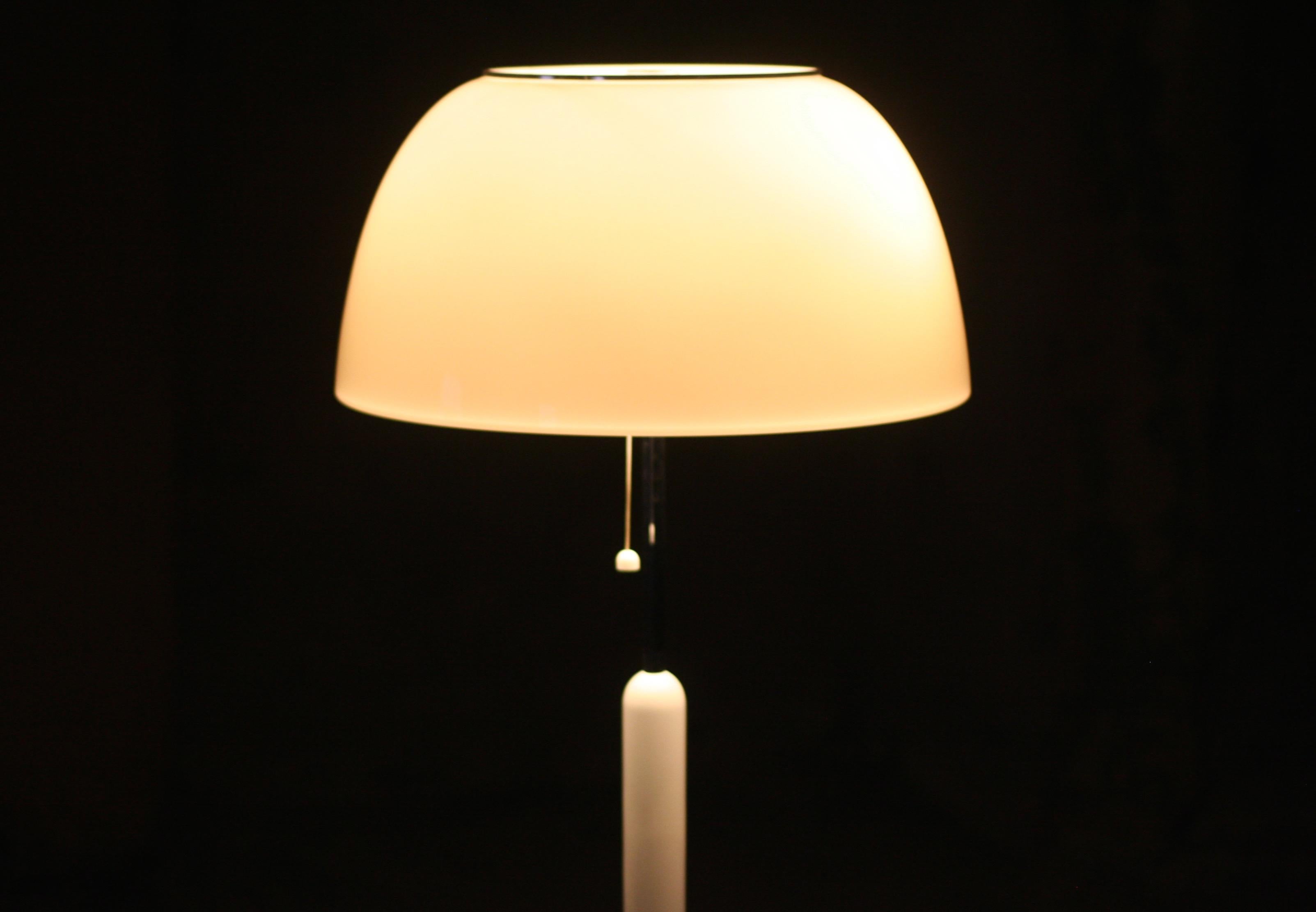 Midcentury Swedish White Mushroom Floor Lamp from Aneta, 1960s For Sale 1