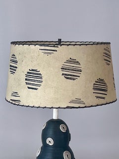Mid Century Swirl Pattern Table Lamp