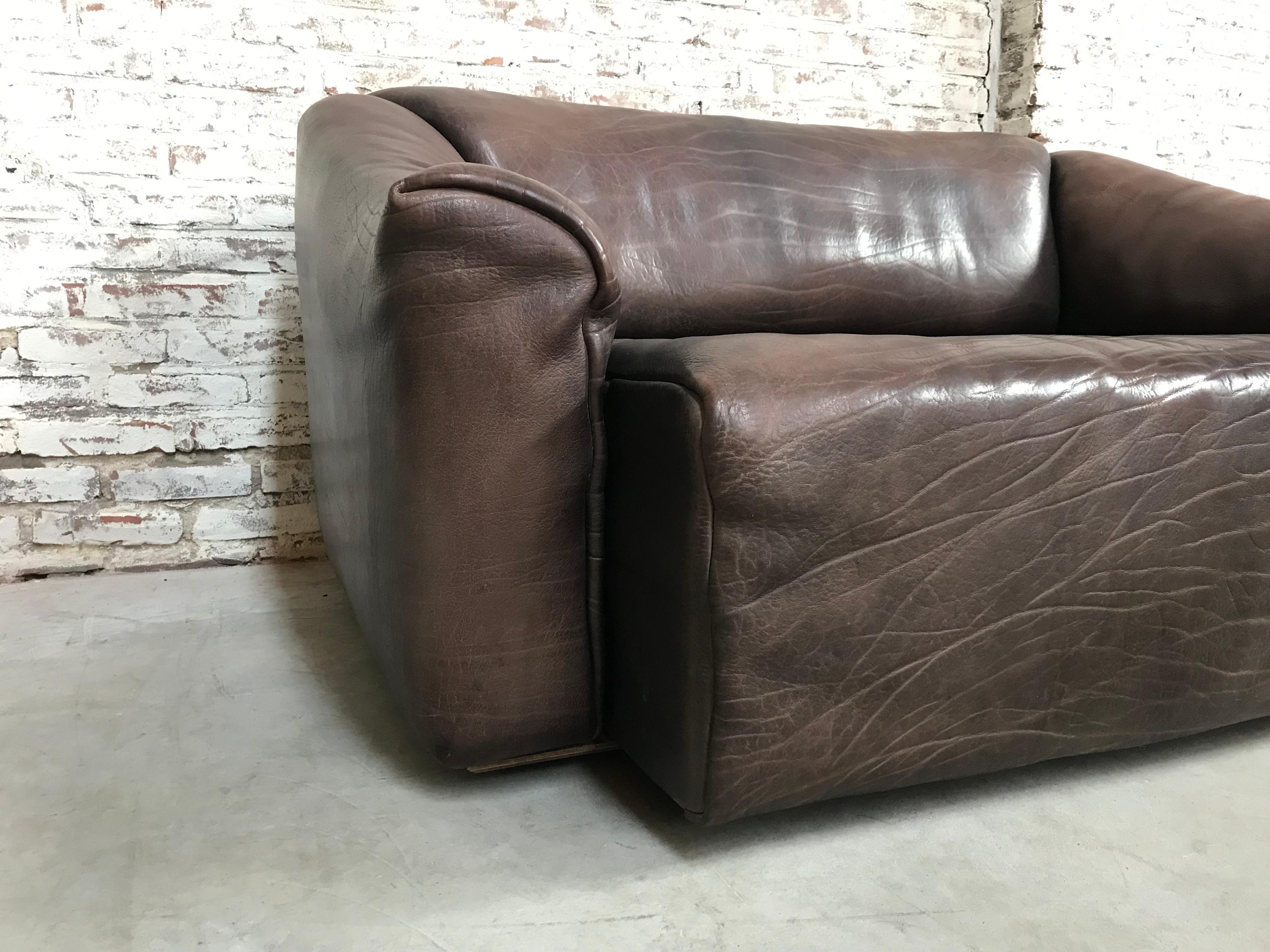 Midcentury Swiss De Sede Ds-47 Two-Seat in Chocolat Neck Leather, 1970s For Sale 5