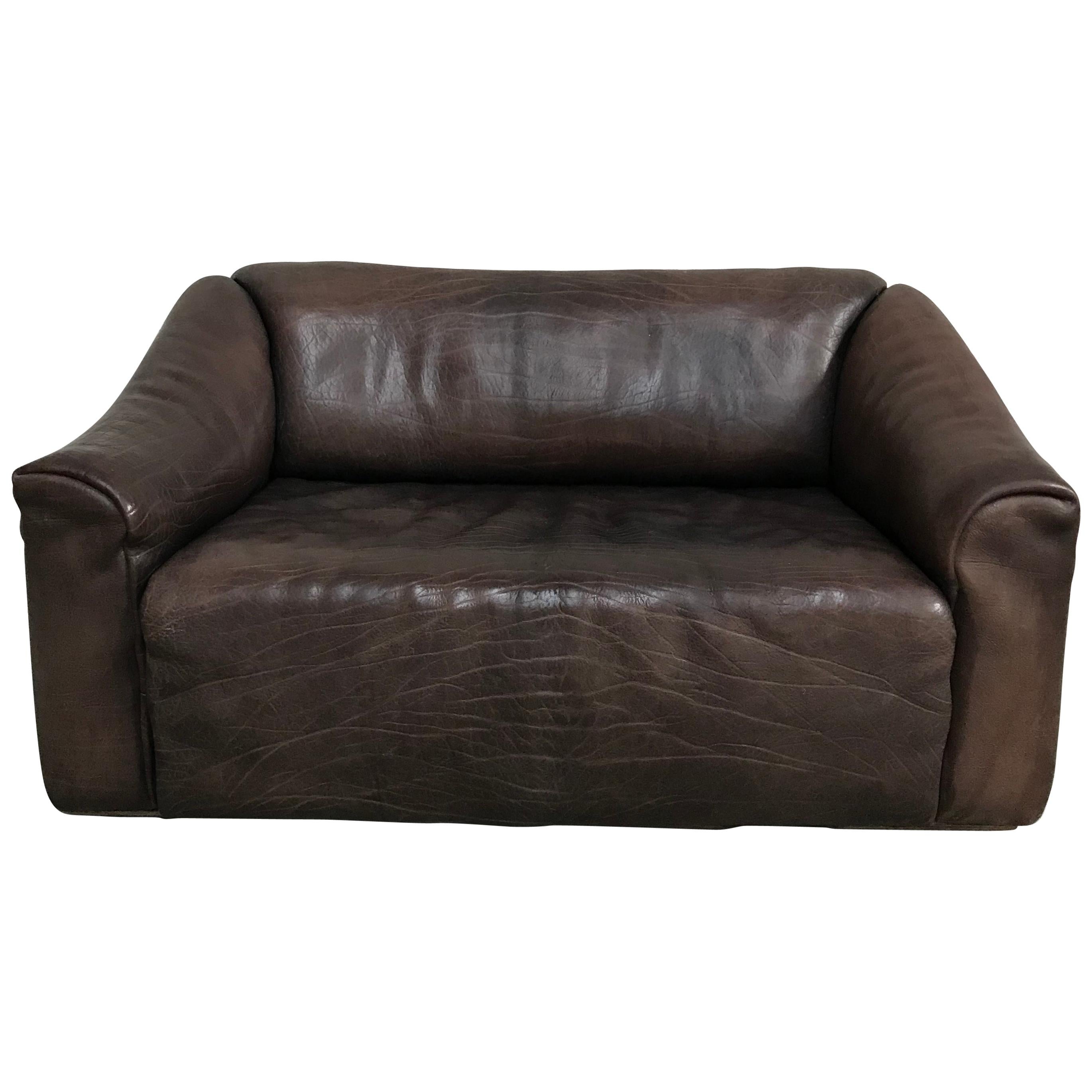Midcentury Swiss De Sede Ds-47 Two-Seat in Chocolat Neck Leather, 1970s For Sale