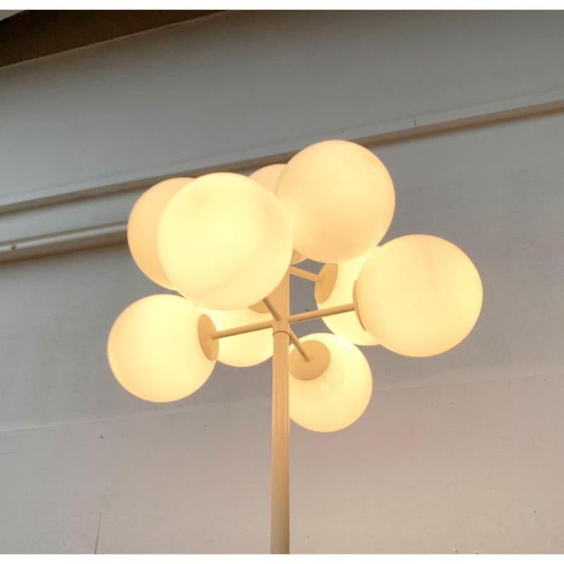 Mid-Century Swiss Minimalist Glass and Metal Floor Lamp, 1960s For Sale 3