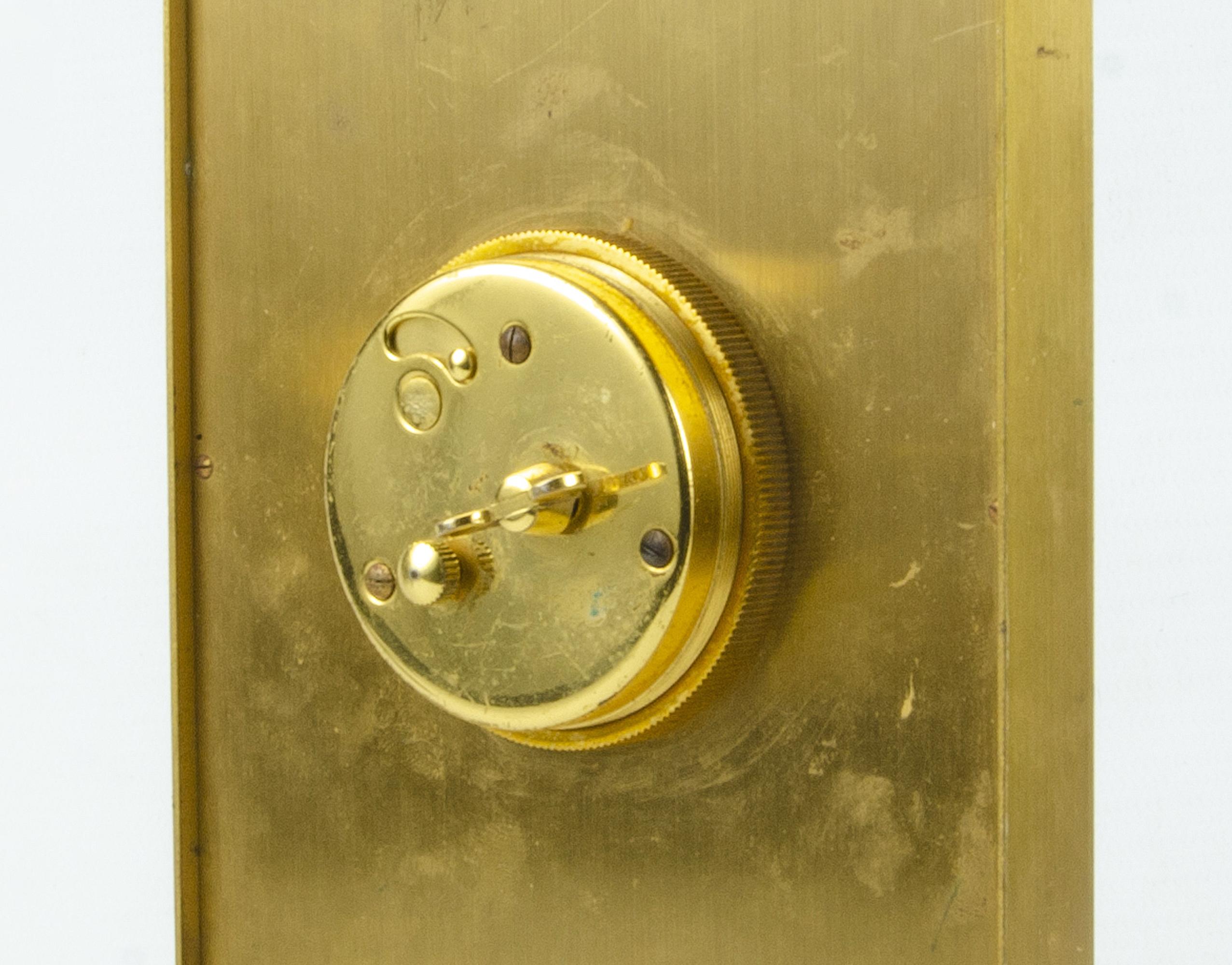 Mid-Century Swiss Modern Golden Brass 8-Days Movement Desk Clock by LeCoultre For Sale 1