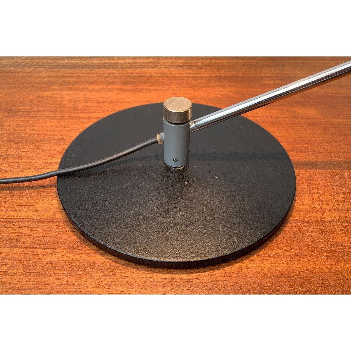 Mid-Century Swiss Pentarkus Table Lamp by Rosemarie and Rico Baltensweiler, 50s For Sale 1