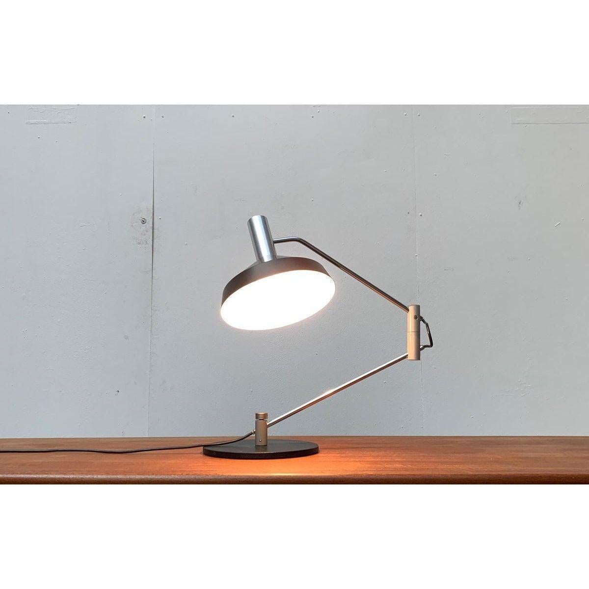 Mid-Century Swiss Pentarkus Table Lamp by Rosemarie and Rico Baltensweiler, 50s For Sale 3
